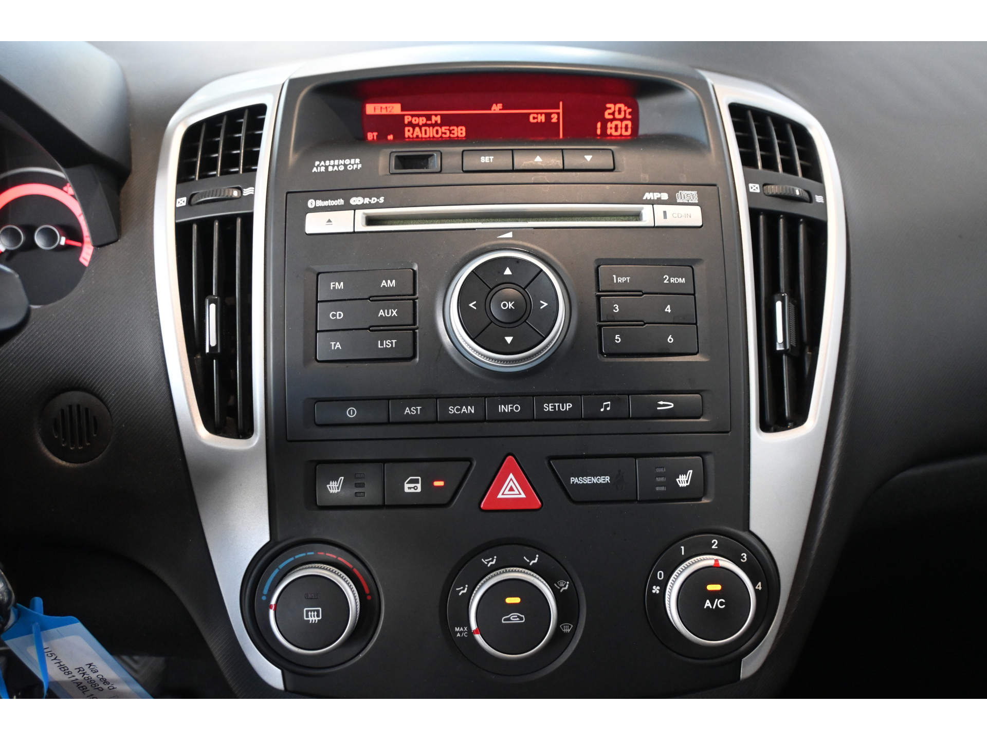 Kia cee'd 1.4 CVVT X-tra Airco Trekhaak Stoelverwarming All in Prijs! Inruil Mogelijk!