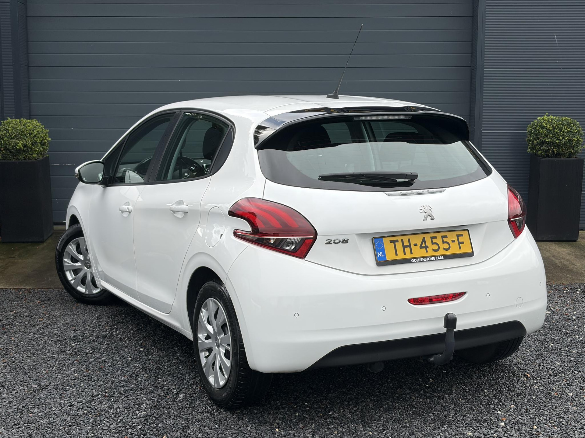 Peugeot 208 1.2 PureTech Blue Lion ✓D-riem vv 2024✓Dealer Onderhouden✓Carplay✓Navi✓Trekhaak✓2e Eigenaar✓Recent beurt gehad✓Airco✓Cruise✓Pdc✓5 Deurs✓Weinig Km✓N.A.P✓Apk tot 08-2027
