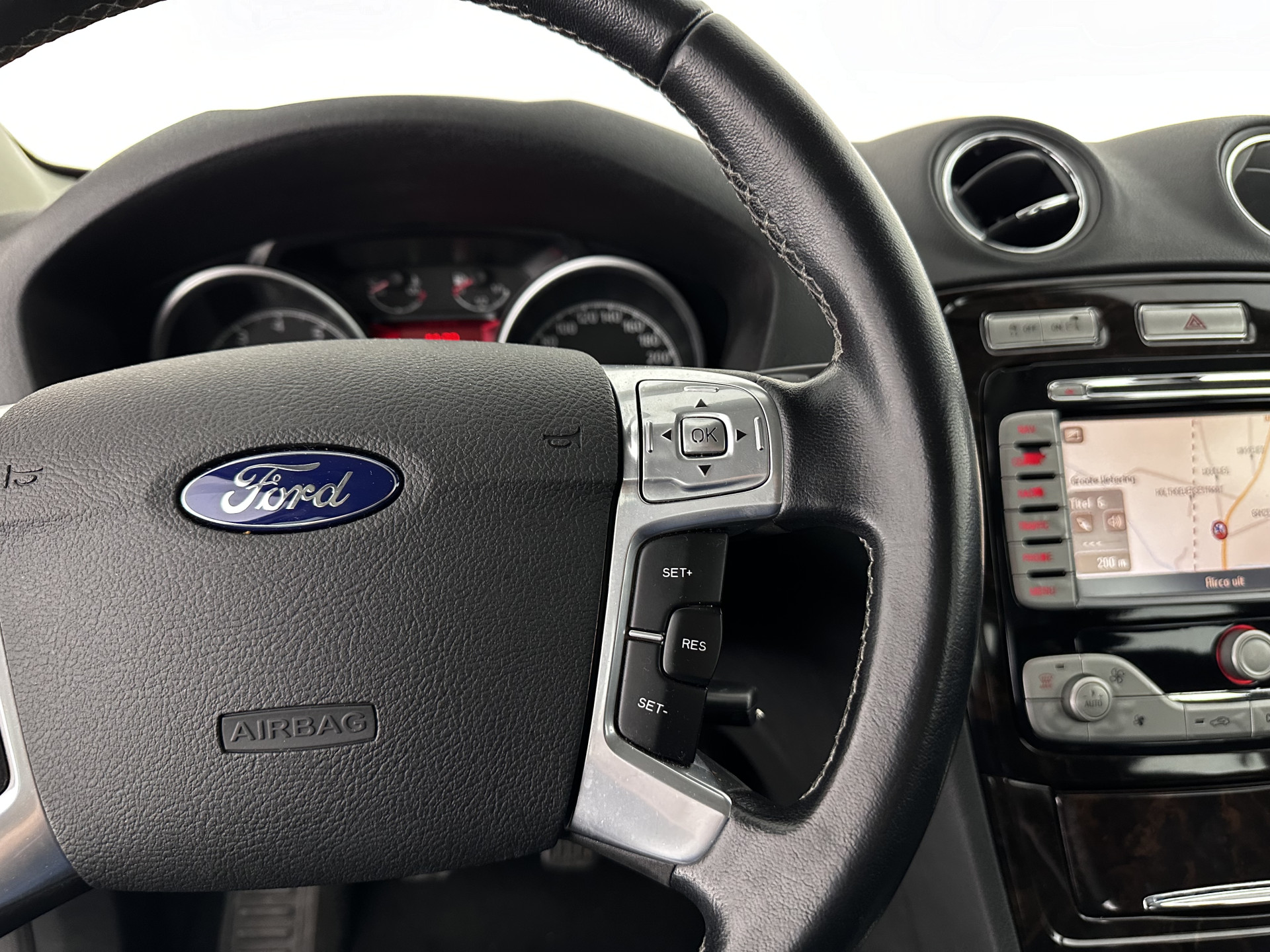 Ford Mondeo 2.0-16V Ghia *NAVI-FULLMAP | ECC | PDC | CRUISE | COMFORT-SEATS | 16"ALU*