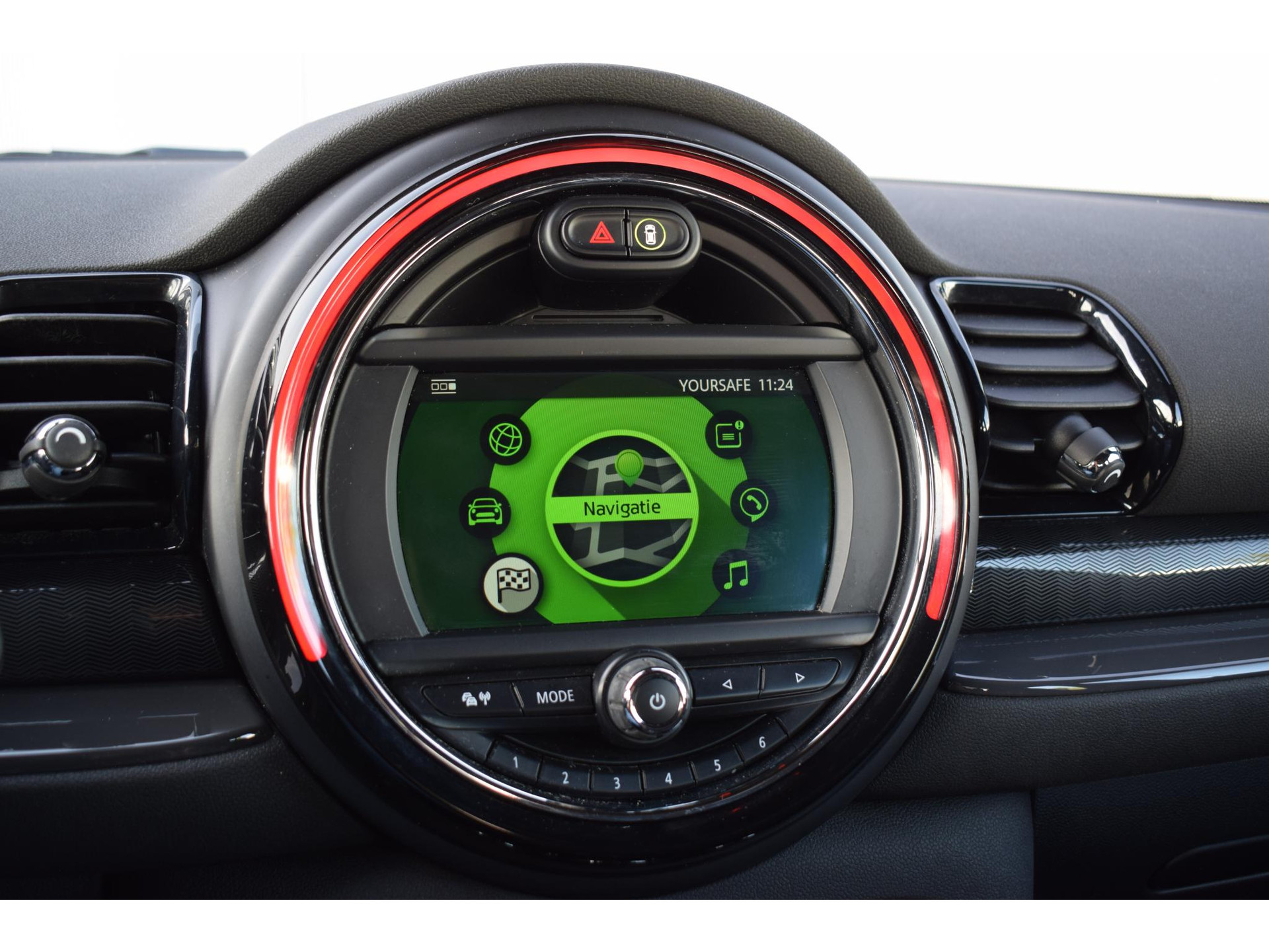 MINI Clubman 1.5 One Salt Business | Apple CarPlay | Stoelverw. | Cruise | Climate