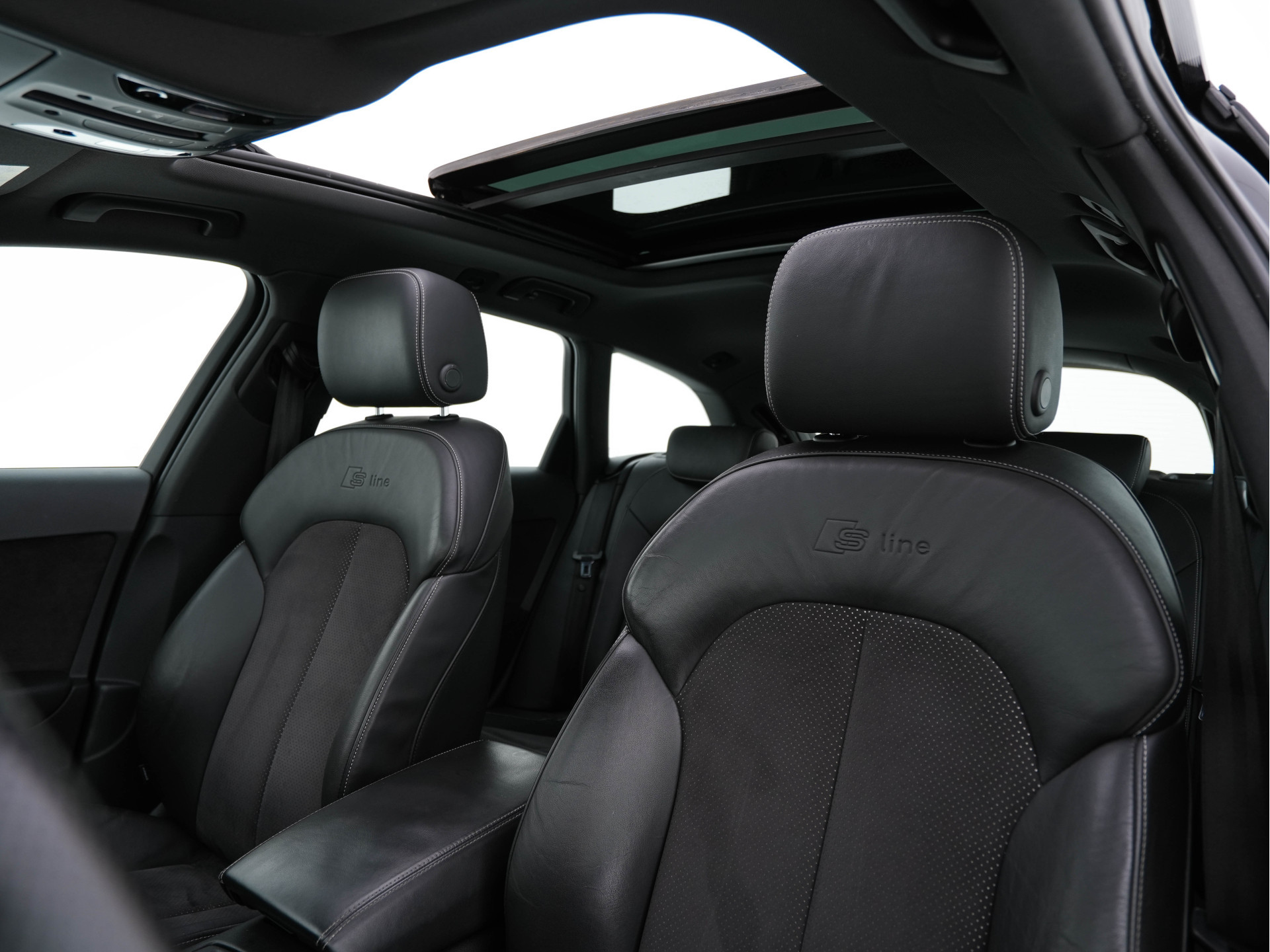 Audi A6 Avant 3.0 TDI Quattro S-Line Aut. *PANO | NAVI-FULLMAP | LEATHER-ALCANTARA | BI-XENON | BOSE-SURROUND | DAB | CAMERA | ECC | HEATED-SPORTSEATS | PDC | CRUISE | TOWBAR | KEYLESS | 20"ALU*