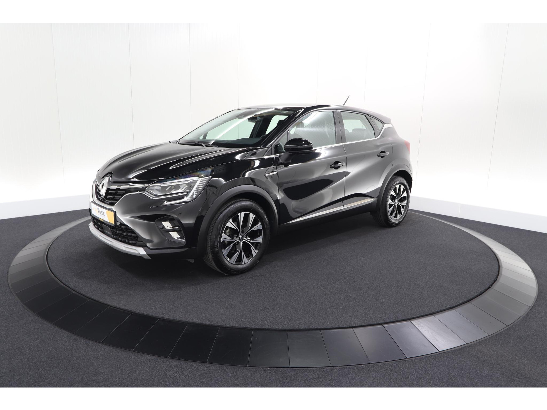 Renault Captur Mild Hybrid 140 EDC Intens | Camera | Navigatie | Parkeersensoren | Stoelverwarming