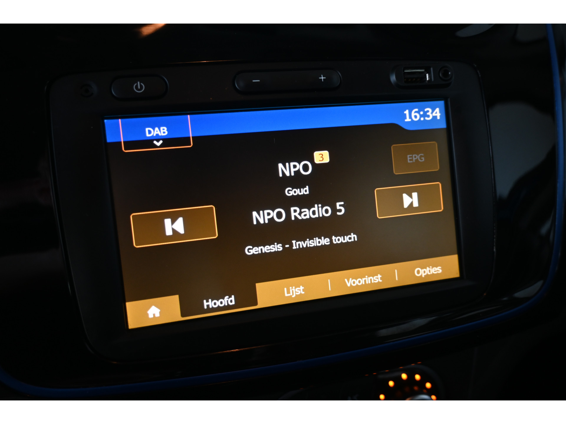 Dacia Sandero 1.0 TCe Stepway Serie Limitee 15th Anniv. Clima Navigatie Goed Onderhouden! Inruil Mogelijk!