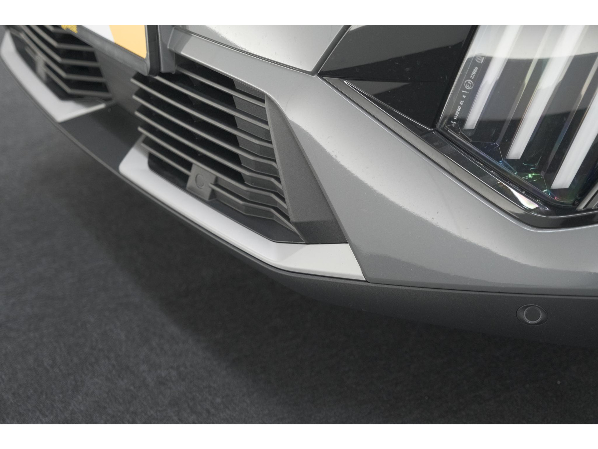 Peugeot 2008 PureTech 130 EAT8 Allure | 360 Camera | Adaptieve Cruise Control | Keyless | Dodehoekdetectie