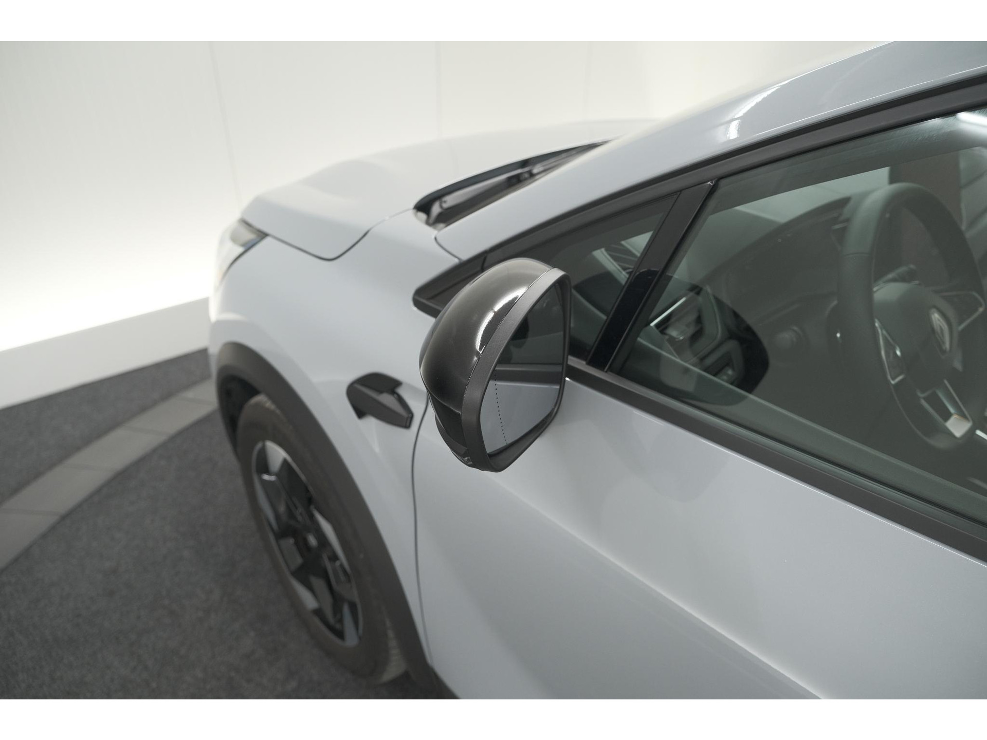 Renault Captur Mild Hybrid 160 EDC Techno | Pack Winter | Camera | Adaptieve Cruise Control | Apple Carplay