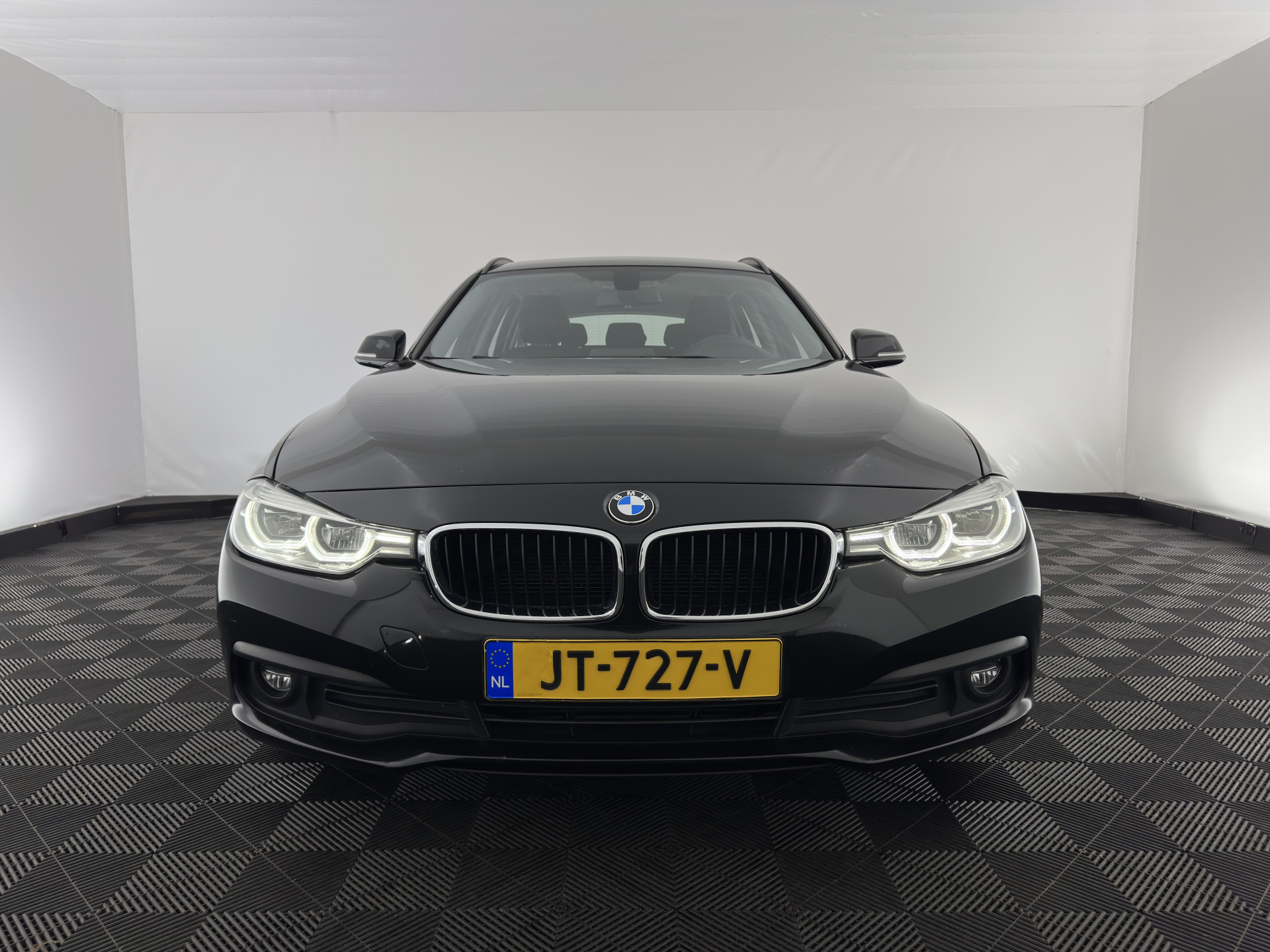 BMW 3-serie Touring 316d Centennial Executive Aut. *FULL-LED | SPORT-SEATS | NAVI-FULLMAP | ECC | PDC | CRUISE | 16''ALU*