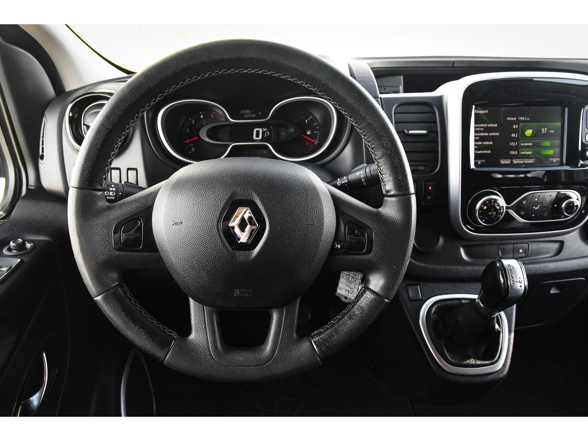 Trafic 2.0 dCi 145 DC Luxe | Automaat | 6-Pers