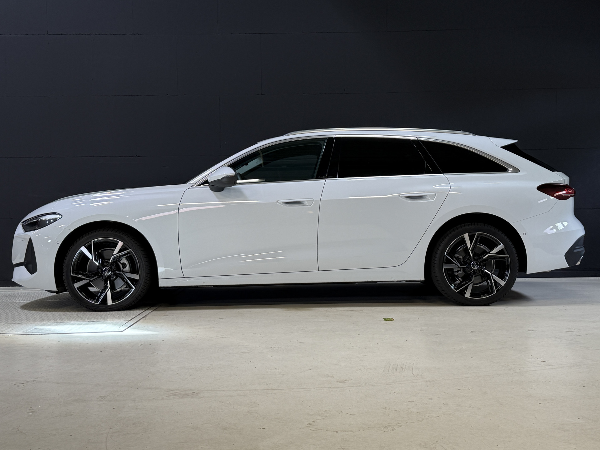 Audi A5 Avant 2.0 TFSI Advanced edition | Elek. Trekhaak | Apple Carplay | Stoelverw.