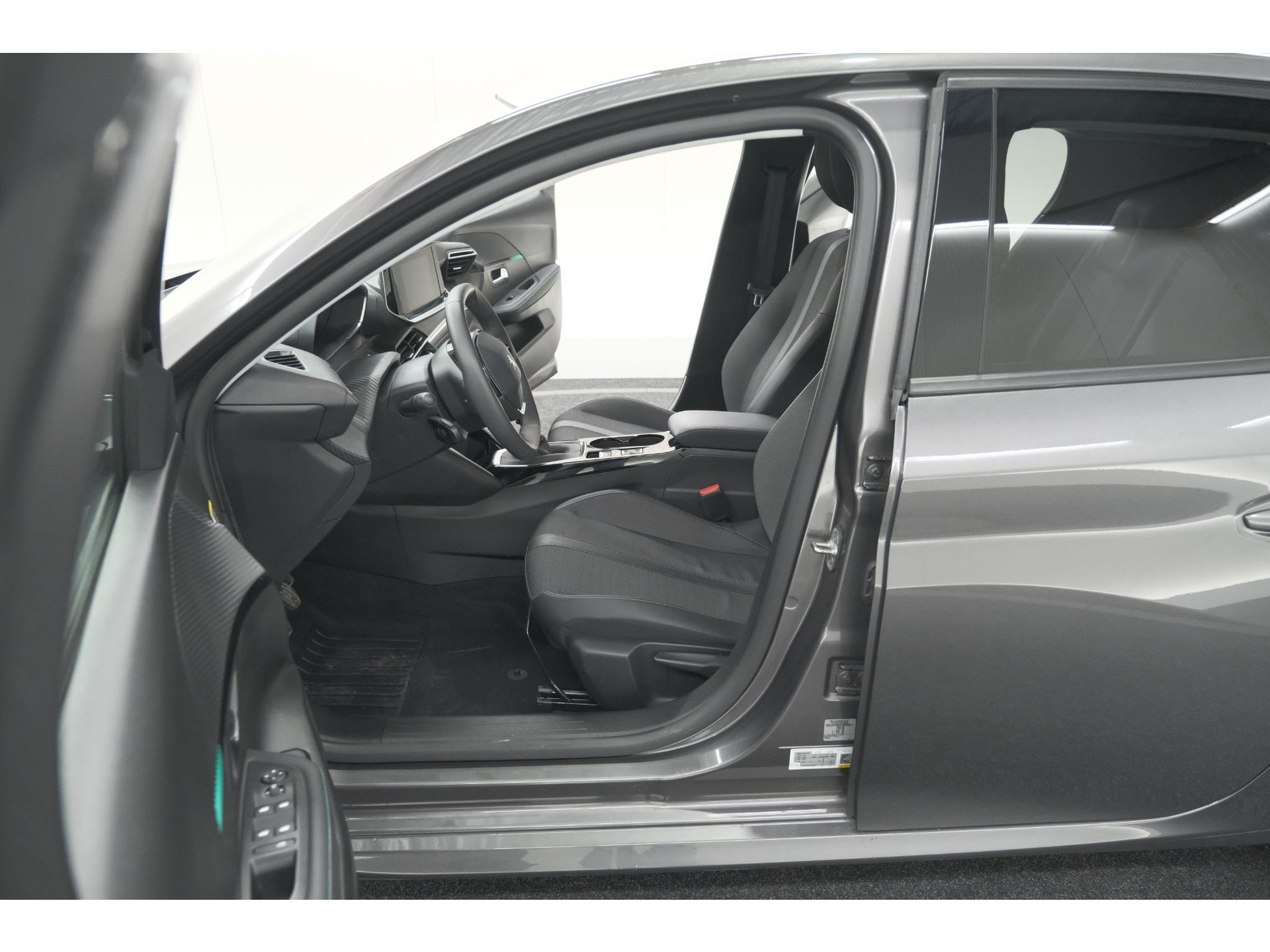 Peugeot 208 PureTech 100 Allure Pack | Camera | Apple Carplay | Stoelverwarming | Parkeersensoren