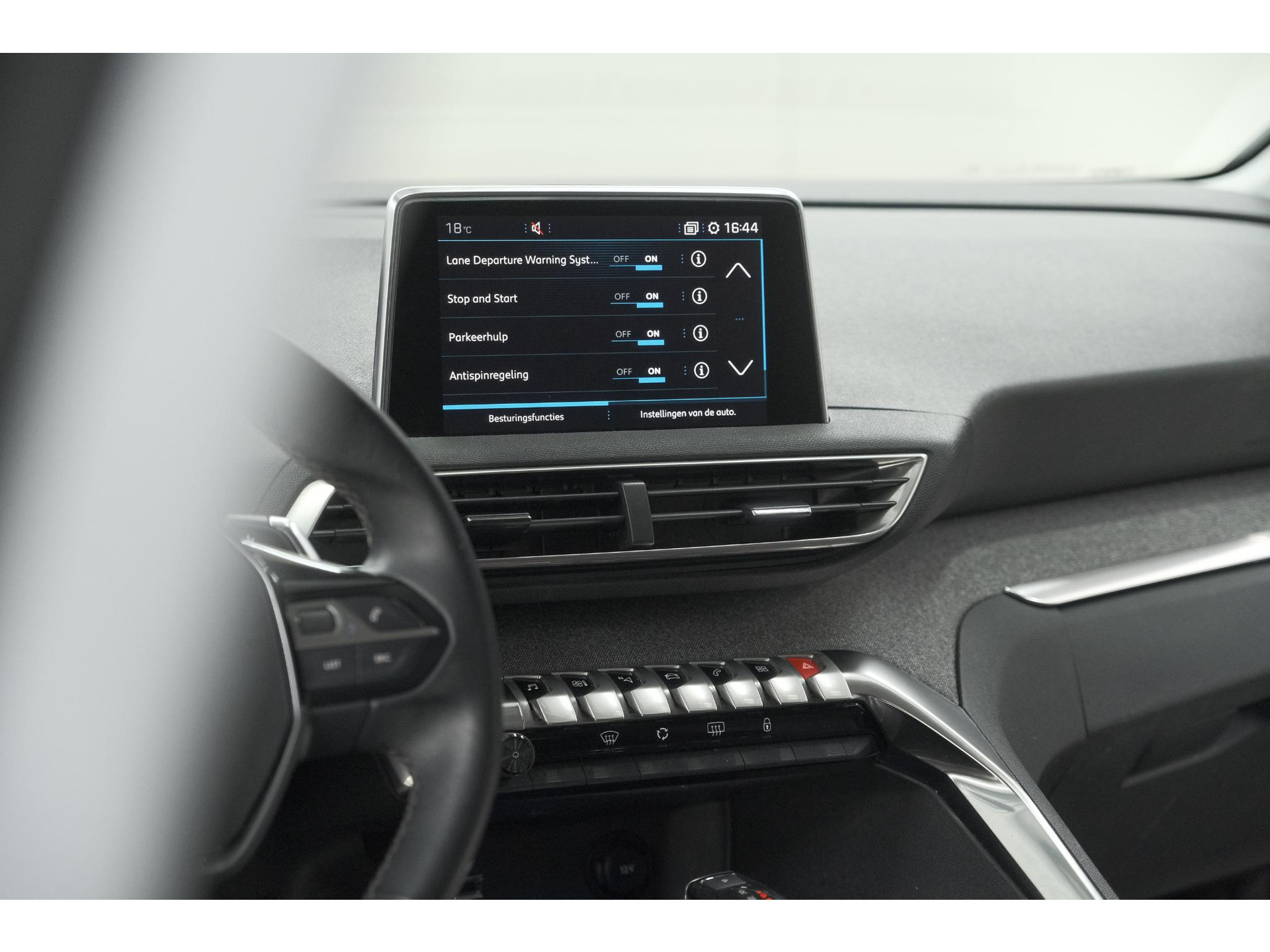 Peugeot 3008 PureTech 130 EAT6 Blue Lease Premium | Camera | Apple Carplay | Parkeersensoren | Climate Control