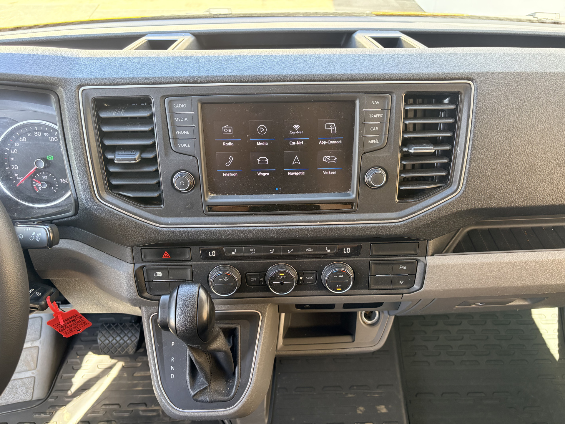 Volkswagen Crafter e-Crafter 36kWh 136PK Elektrisch Koelwagen Zanotti Nachtkoeling LED Climate Control Cruise Control Carplay Camera Parkeersensoren 360° Frigo Koeler Kühlwagen Night Cooling