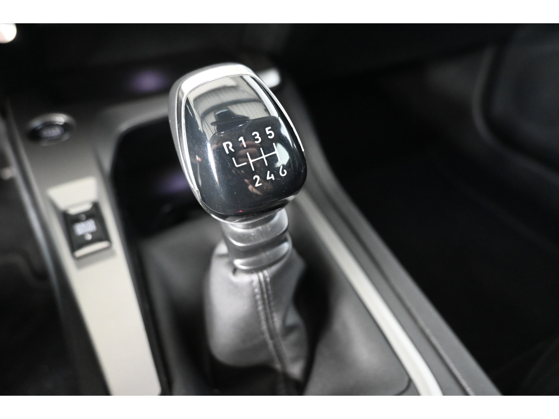 Peugeot 308 SW 1.5 BlueHDi Active Pack Business Clima Virtual Carplay Trekhaak Rijklaarprijs! Inruil Mogelijk!