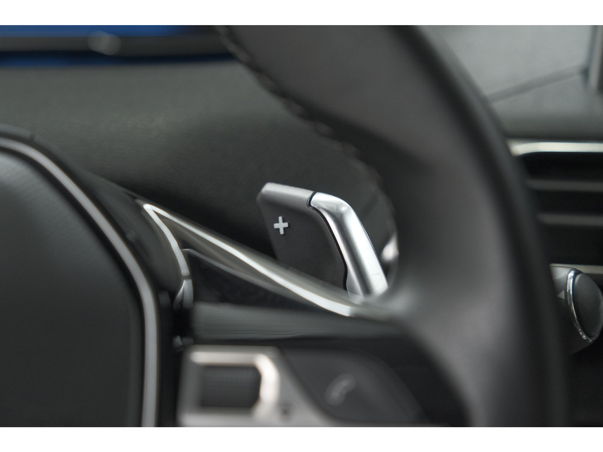 Peugeot 3008 PureTech 130 EAT8 Blue Lease Premium | Elektrische Kofferklep | Dodehoekdetectie | Stoelen-Pakket