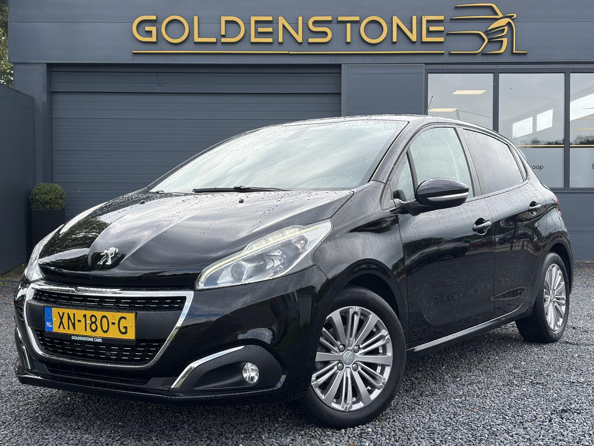 Peugeot 208 1.2 PureTech Signature ✓Net beurt gahad✓Navi✓Carplay✓Lm velgen✓Airco✓Cruise✓5 Deurs✓Pdc✓5 Deurs✓Lm velgen✓N.A.P✓Apk tot 04-2027