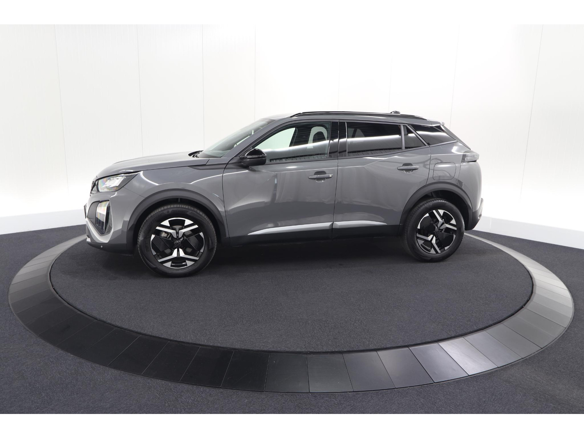 Peugeot 2008 1.2 Hybrid 145 Allure | Apple Carplay | Climate Control | Parkeersensoren Voor + Achter