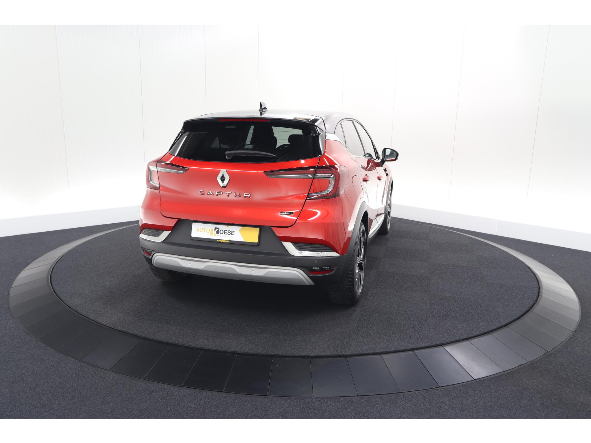 Renault Captur 1.6 E-Tech full hybrid 145 techno | Navigatie | Camera | Apple Carplay | 9.3 Inch Grootscherm