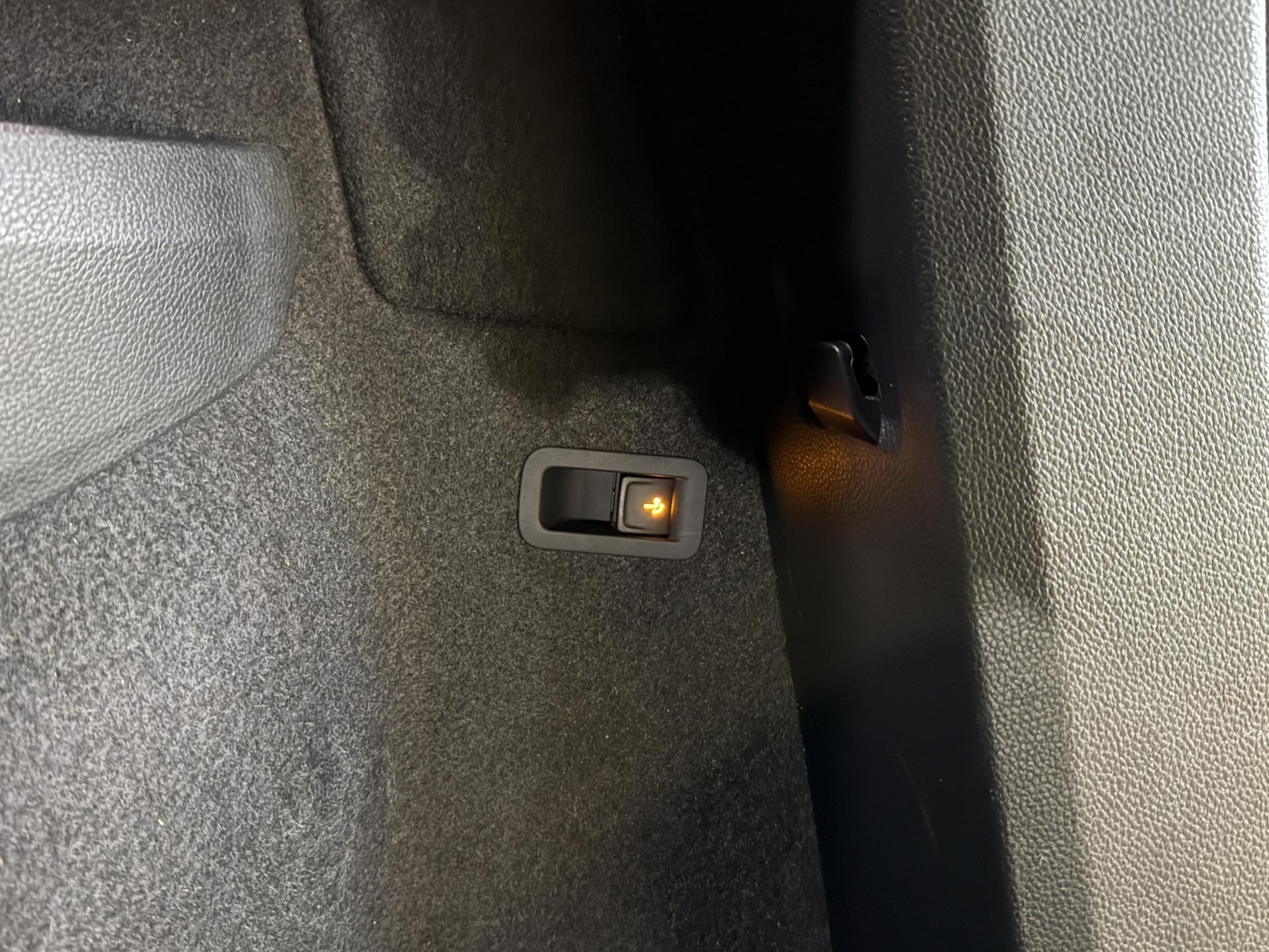 ŠKODA Karoq 1.0 TSI Style | Keyless | Apple carplay | Stoelverwarming