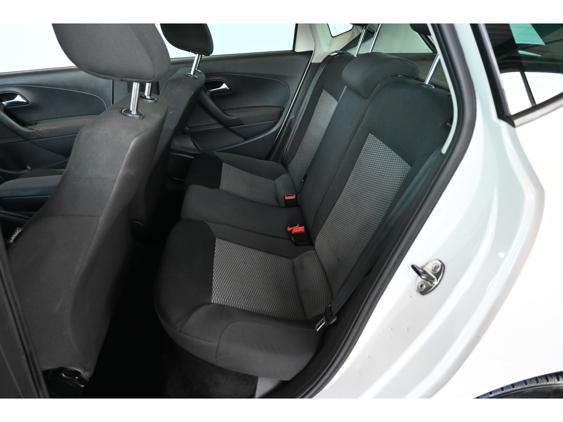 Volkswagen Polo 1.2 TDI BlueMotion Comfortline Clima Cruise control Lichtmetaal Elektrisch Pakket Goed onderhouden! Inruil Mogelijk!