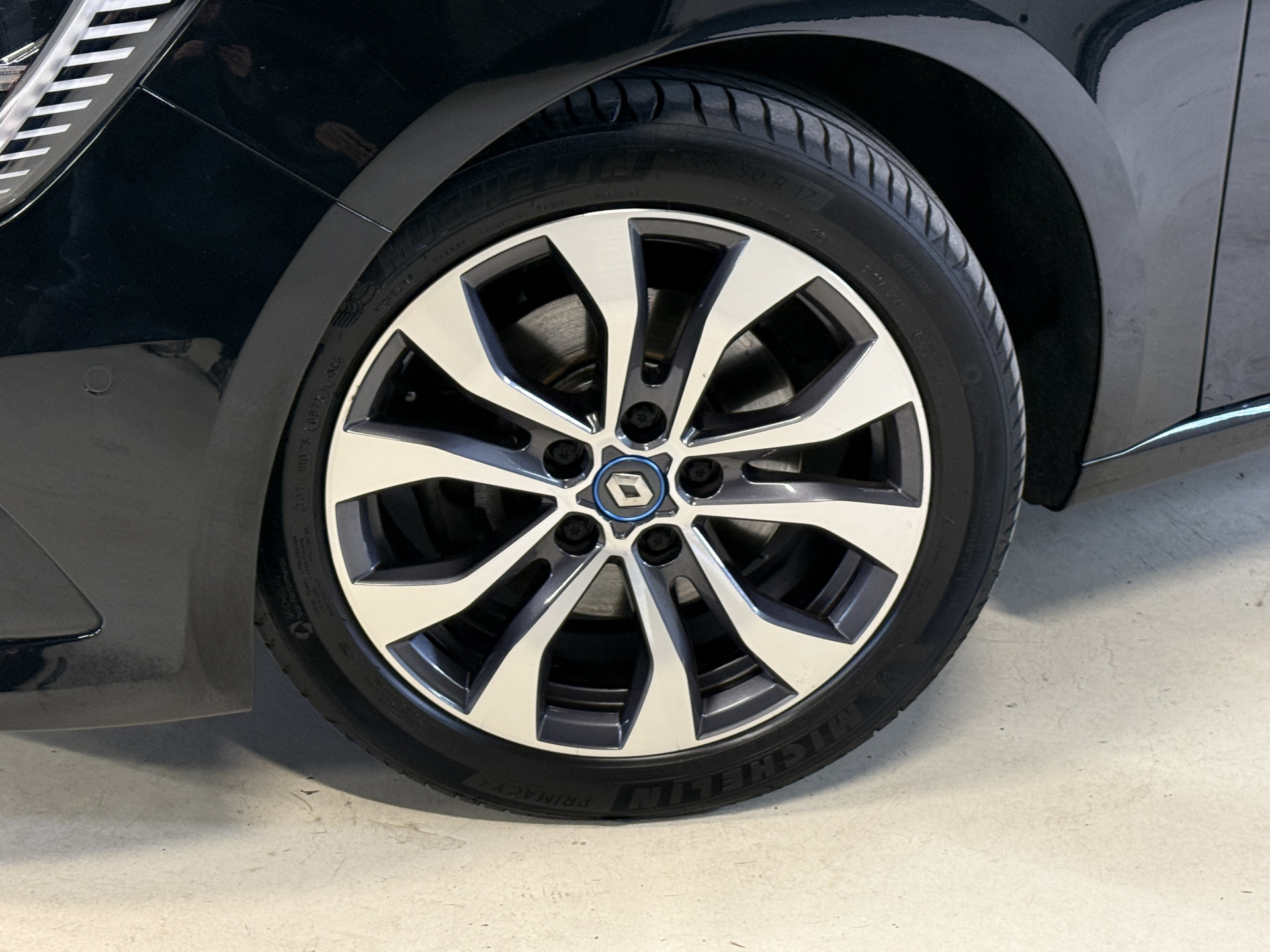 Renault Mégane Estate 1.6 E-Tech Plug-In Hybrid 160 Business Edition One | Apple Carplay | Stoel/stuurverwarming | Full LED | Keyless