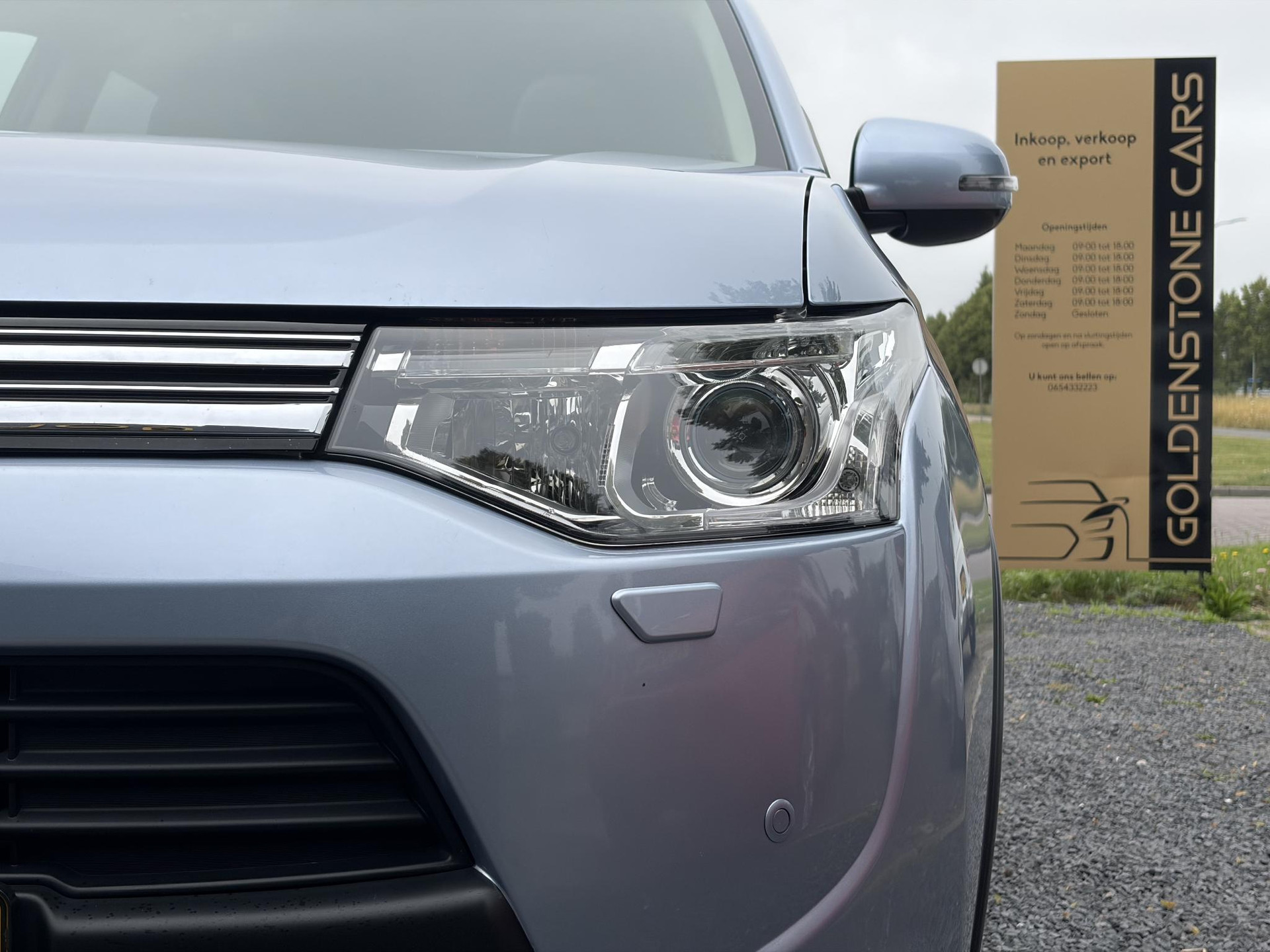Mitsubishi Outlander 2.0 PHEV Executive Edition Trekhaak,Schuifdak,Leder,Stoelverw-Koeling,Camera,Navi,Keyless,Clima,Cruise,Lm velgen,Pdc,V+A,Rijstrooksensor,Extra velgen,N.A.P,Nieuwe Apk bij Aflevering