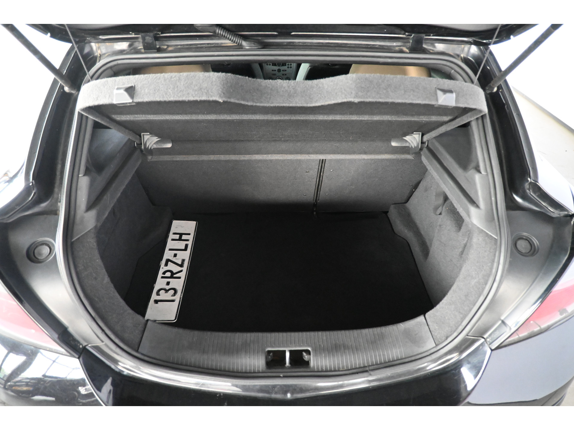 Opel Astra GTC 1.6 Sport Airco Cruise Control Trekhaak All in Prijs! Inruil Mogelijk!