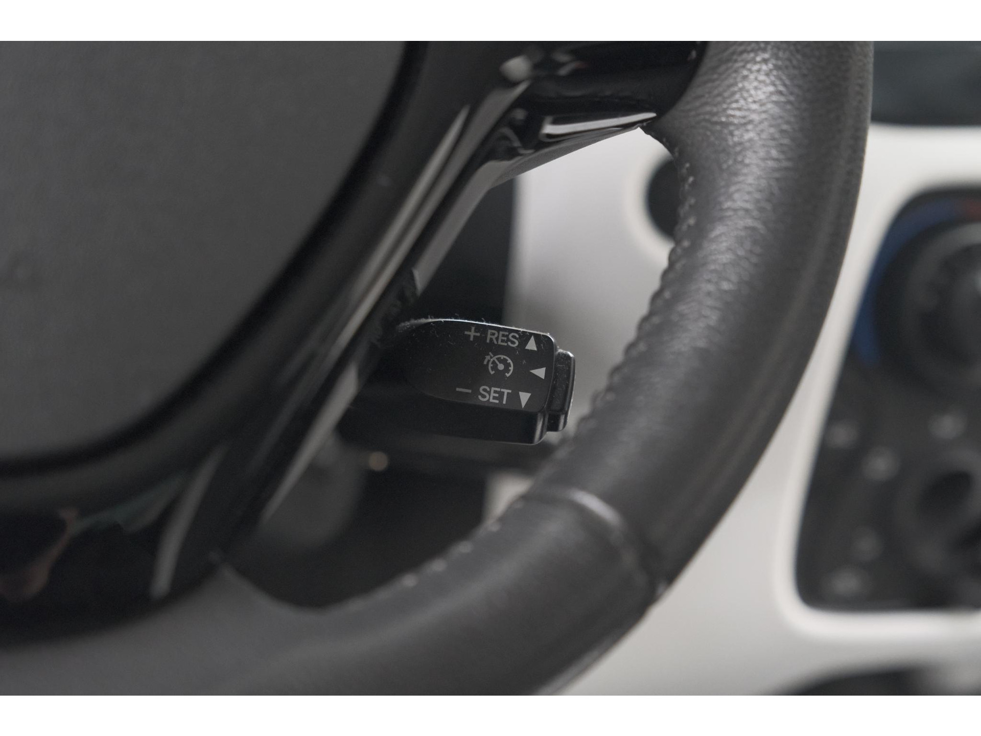 Citroen C1 1.0 VTi Feel | Camera | Apple Carplay | Airco | 5 Deurs