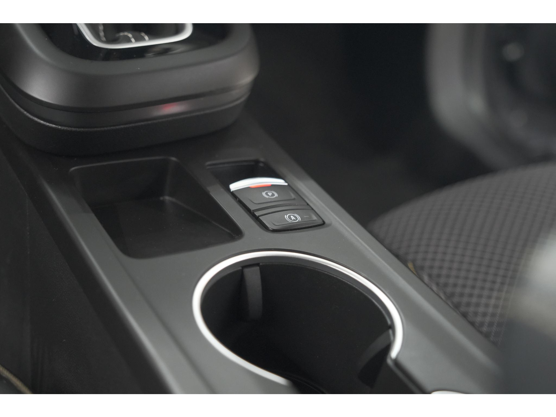 Renault Arkana Mild Hybrid 140 EDC Techno | 360 Camera | Dodehoekdetectie | Adaptieve Cruise Control