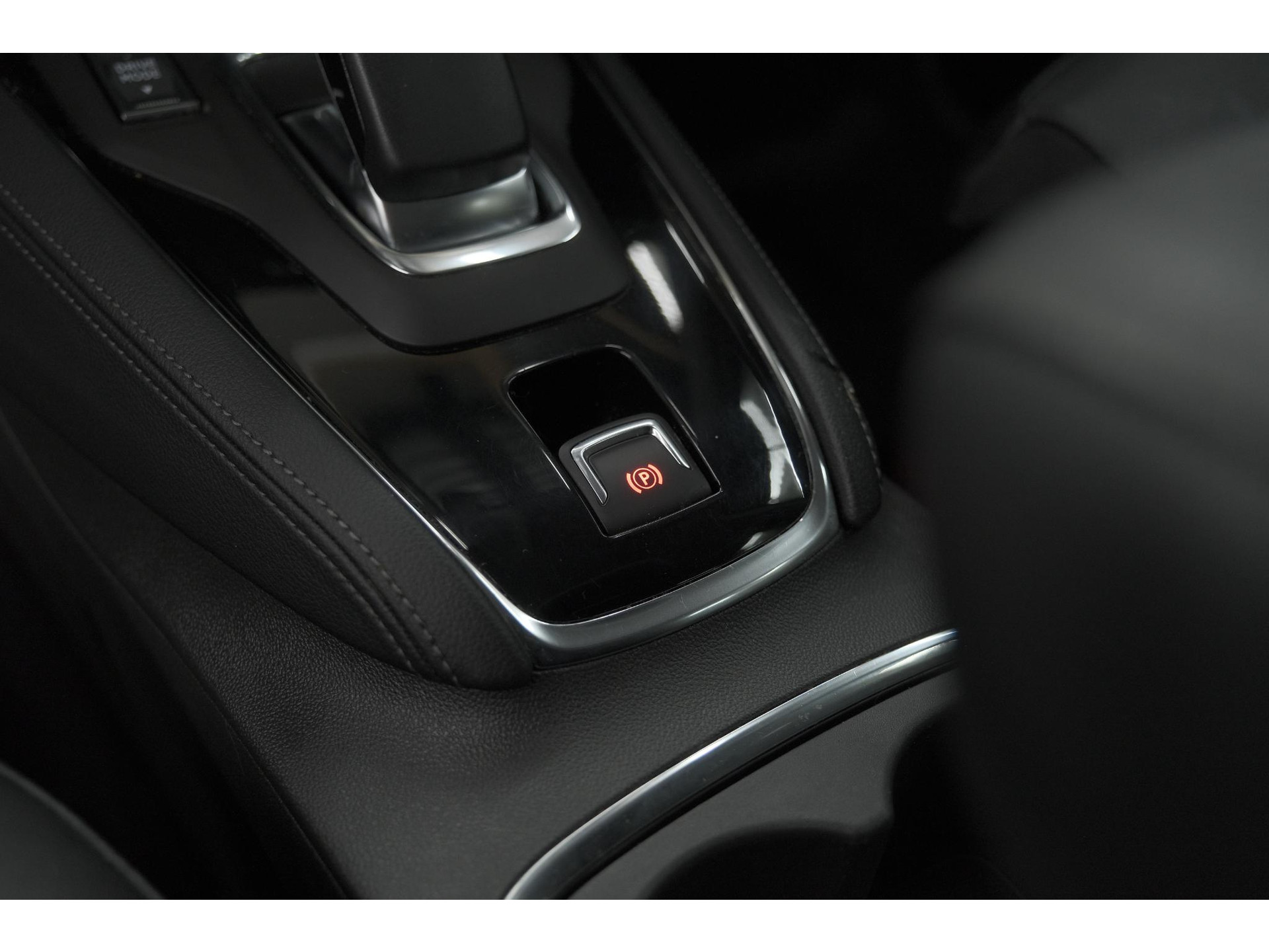 Opel Grandland X 1.6 Turbo 300 Hybrid4 Ultimate | Trekhaak | 360 Camera | Adaptieve Cruise Control | Elektrische Kofferklep