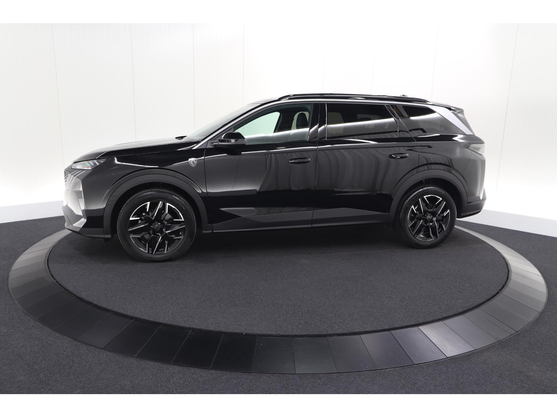 Peugeot 5008 1.2 Hybrid 136 GT 7p | Adaptieve Cruise Control | Camera | Elektrische Kofferklep | Stoelverwarming