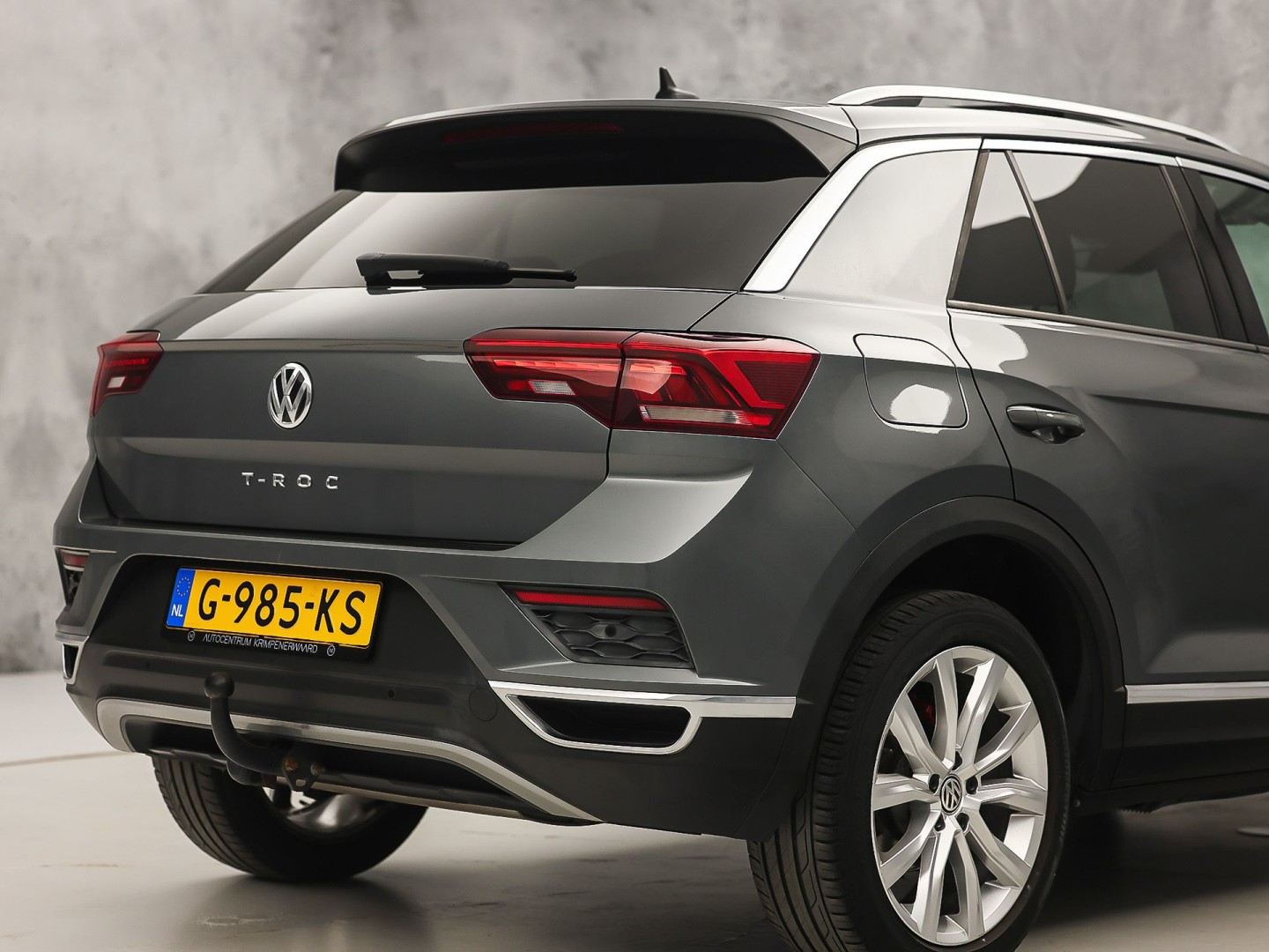 Volkswagen T-Roc 1.5 TSI Sport (NAP, APPLE CARPLAY, VIRTUAL DASHBOARD, PANORAMADAK, SPORTSTOELEN, CLIMATE,  NIEUWE APK, NIEUWSTAAT)