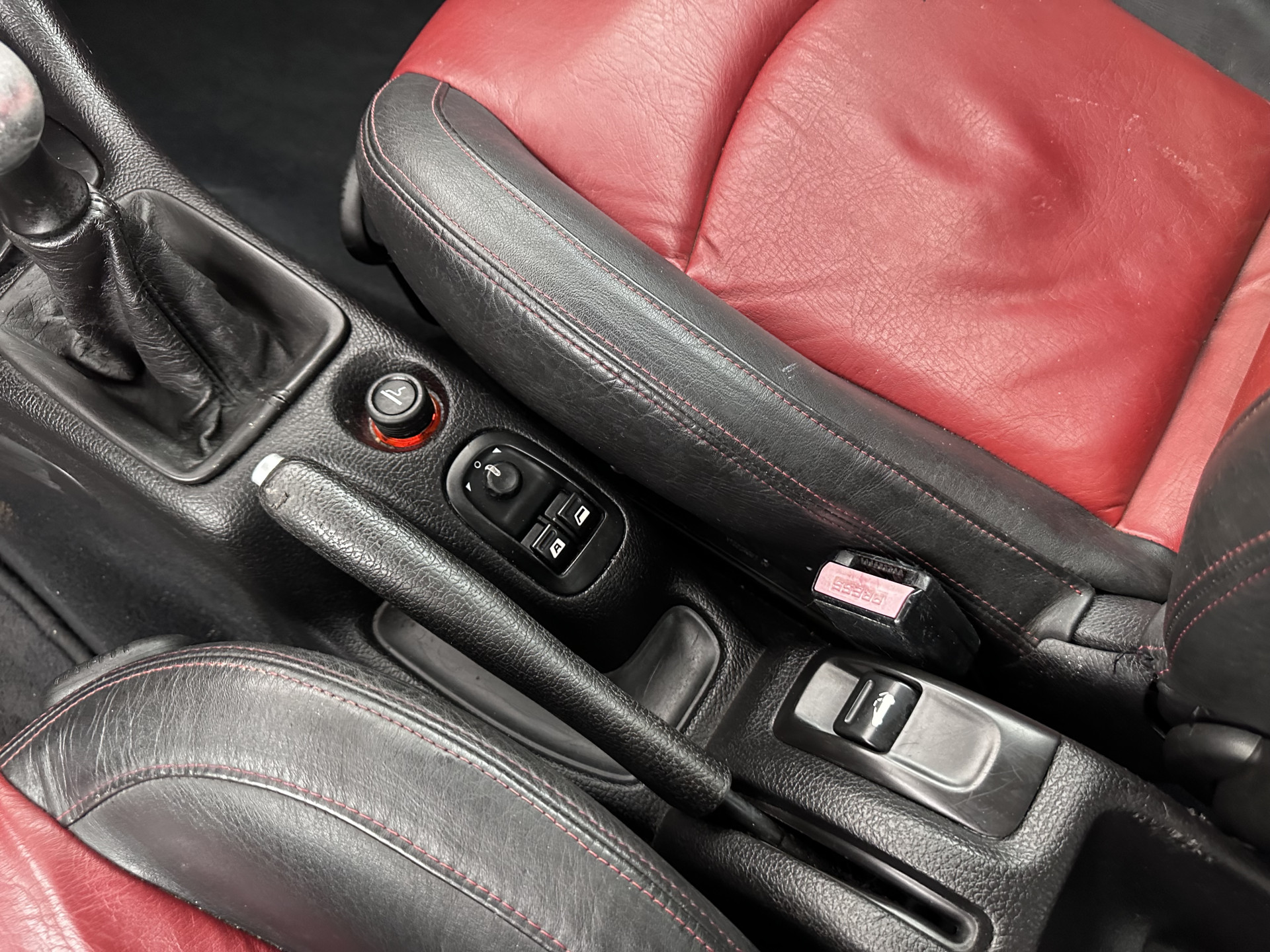 Peugeot 206 CC 1.6-16V *TWO-TONE-FULL-LEATHER | ECC | SPORT-SEATS |  RADIO-CD | 16"ALU*