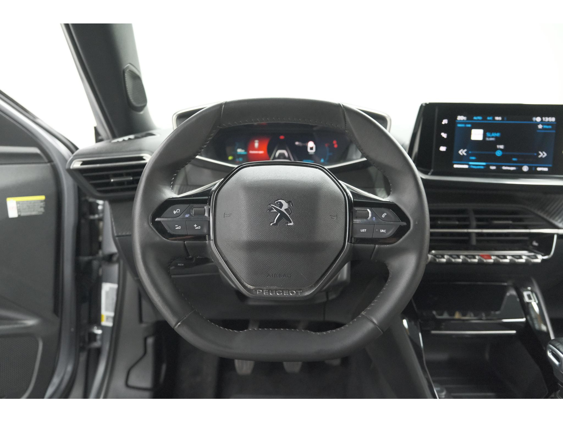Peugeot 2008 PureTech 130 Allure Pack | Camera | Adaptieve Cruise Control | Apple Carplay | Stoelverwarming