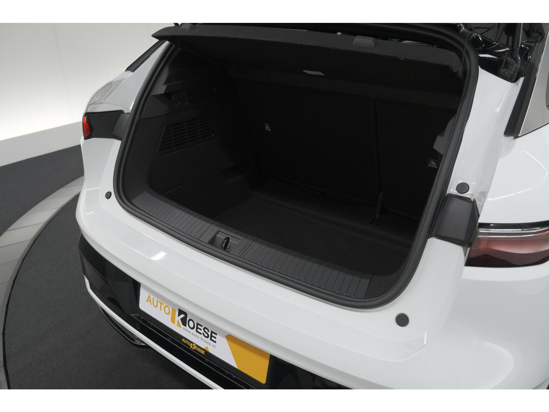Renault Megane E-Tech EV60 Optimum Charge Techno | 95,4% SOH | Adaptieve Cruise Control | Camera | Apple Carplay