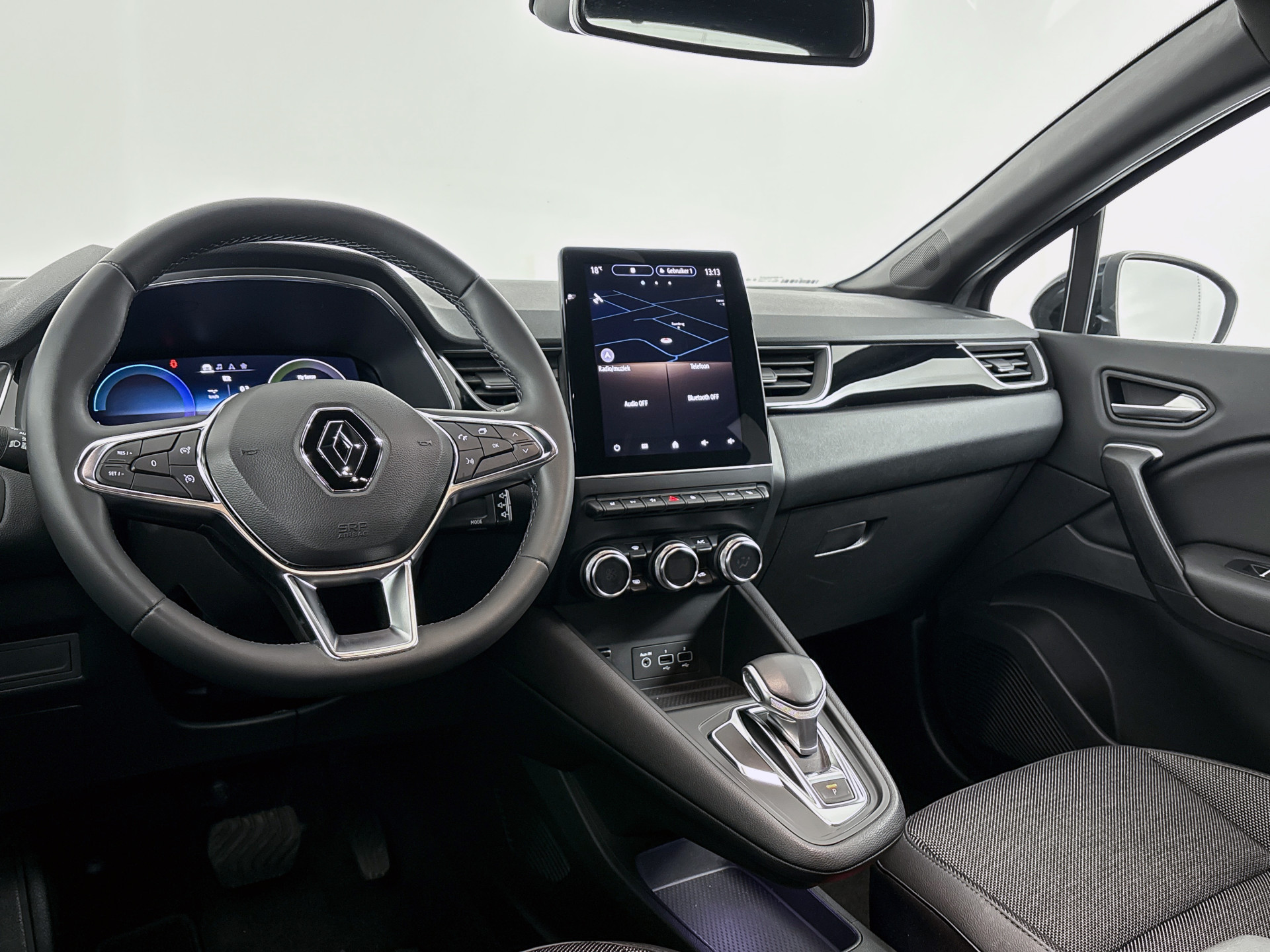 Renault Captur E-Tech plug-in hybrid 160PK SL Rive Gauche | 360 CAMERA | WINTER PACK | NAVI GROOT | BLACK EDITION