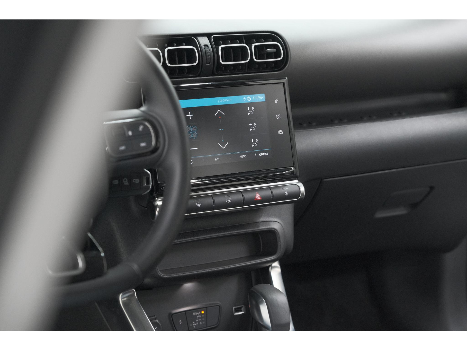 Citroen C3 Aircross PureTech 130 EAT6 Plus | Stoelverwarming | Apple Carplay | Parkeersensoren