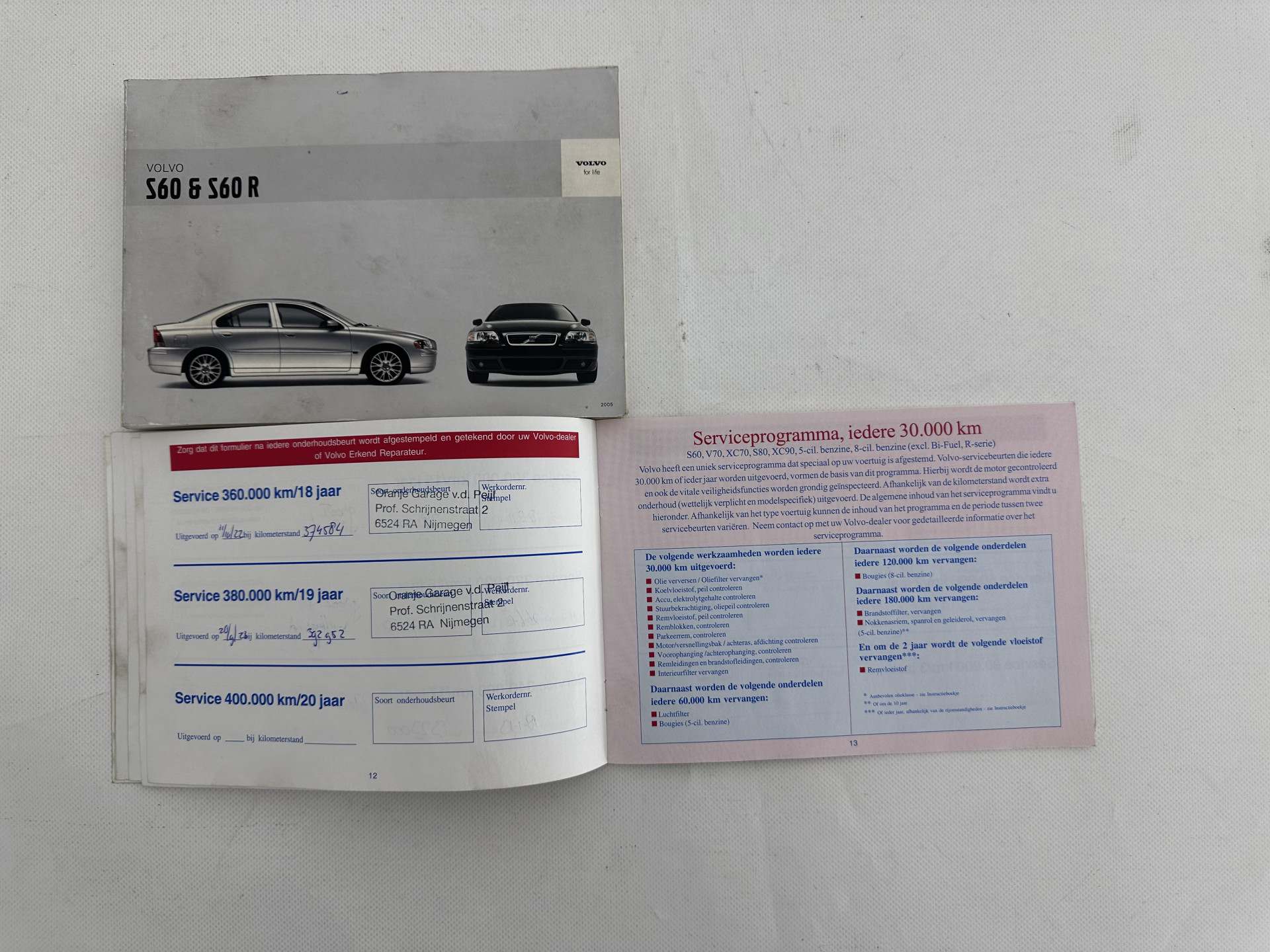 Volvo S60 2.4 D5 Momentum Aut.*NAVI-FULLMAP | LEATHER-FABRIC | ECC | CRUISE | PDC | TOWBAR | HEATED-COMFORTSEATS | 17"ALU*