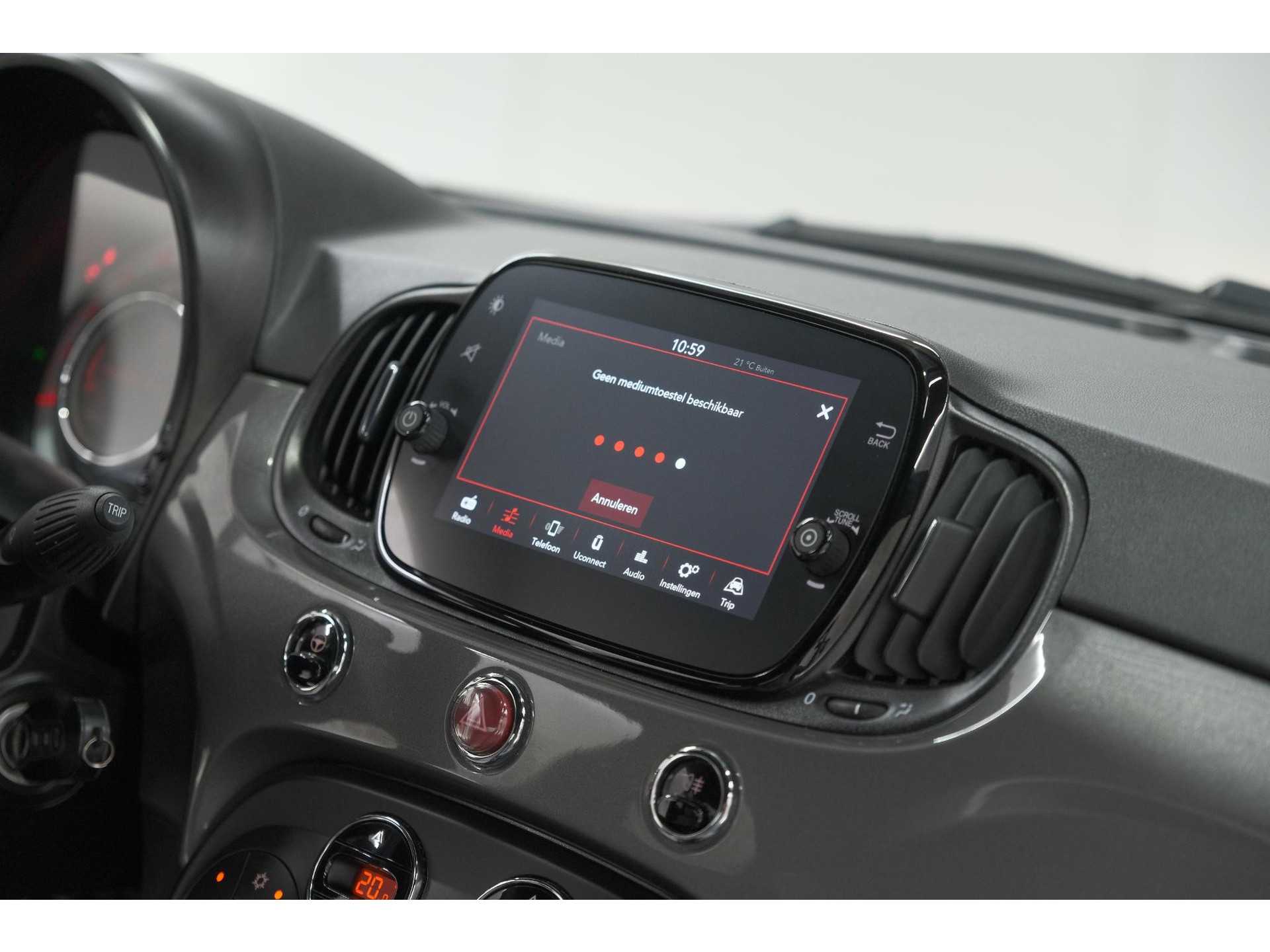Fiat 500 C 1.0 Hybrid Dolcevita | Apple Carplay | Parkeersensoren | Climate control