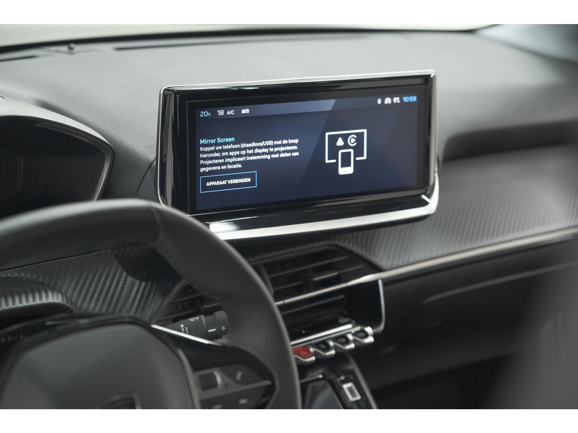 Peugeot 208 PureTech 100 Allure | Parkeersensoren | Navigatie | Apple Carplay