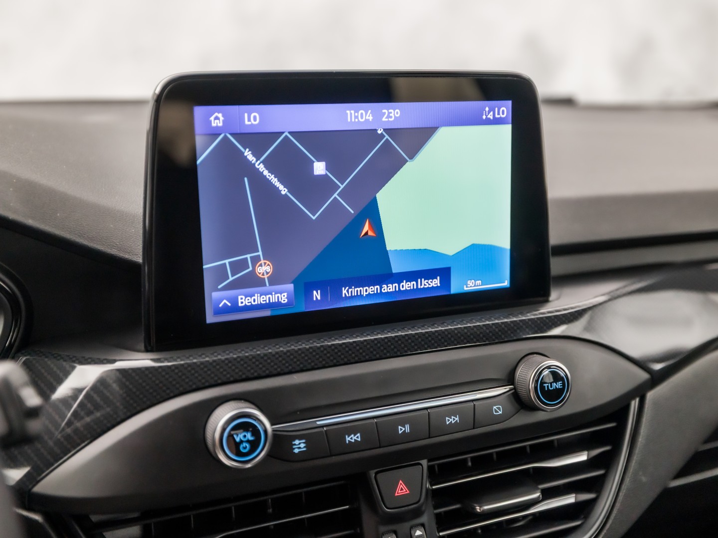 Ford Focus Wagon 1.0 EcoBoost ST Line Sport 125PK (APPLE CARPLAY, GROOT NAVI, STUUR/STOELVERWARMING, GETINT GLAS, CAMERA, ADAPTIVE CRUISE, SPORTSTOELEN, KEYLESS, LANE ASSIST, NIEUWSTAAT)