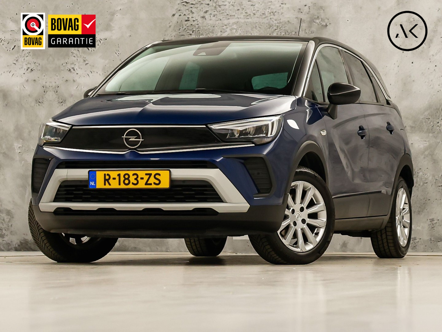 Opel Crossland 1.2 Turbo Elegance (APPLE CARPLAY, GROOT NAVI, CLIMATE, STUUR/STOELVERWARMING, SPORTSTOELEN, TREKHAAK, GETINT GLAS, CRUISE, NIEUWSTAAT)