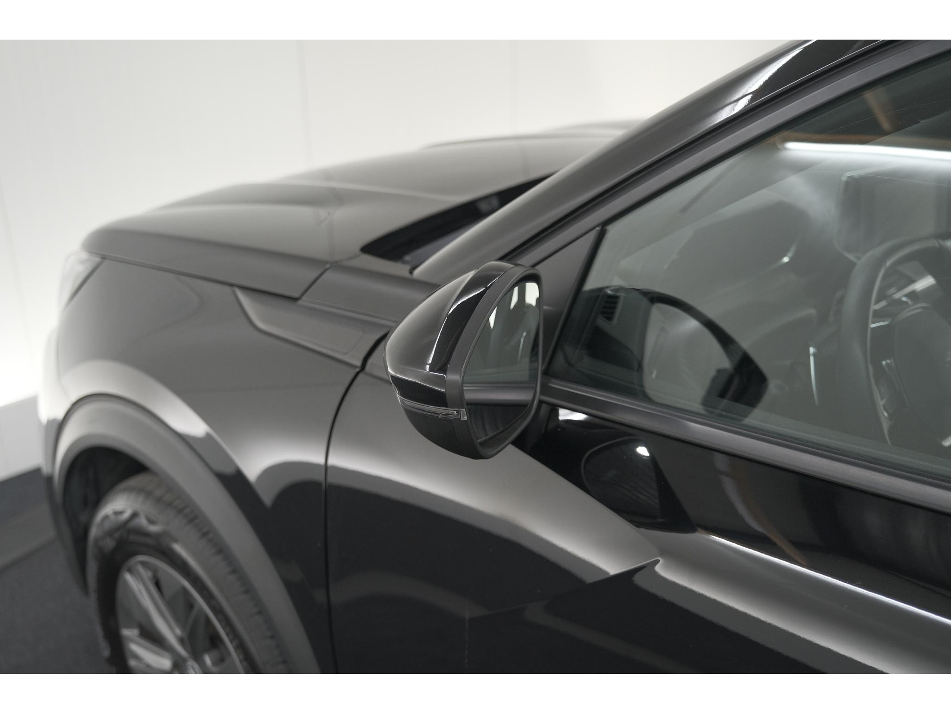 Peugeot 2008 PureTech 130 EAT8 Active Pack | Parkeersensoren | Apple CarPlay | Climate Control | Stoelverwarming