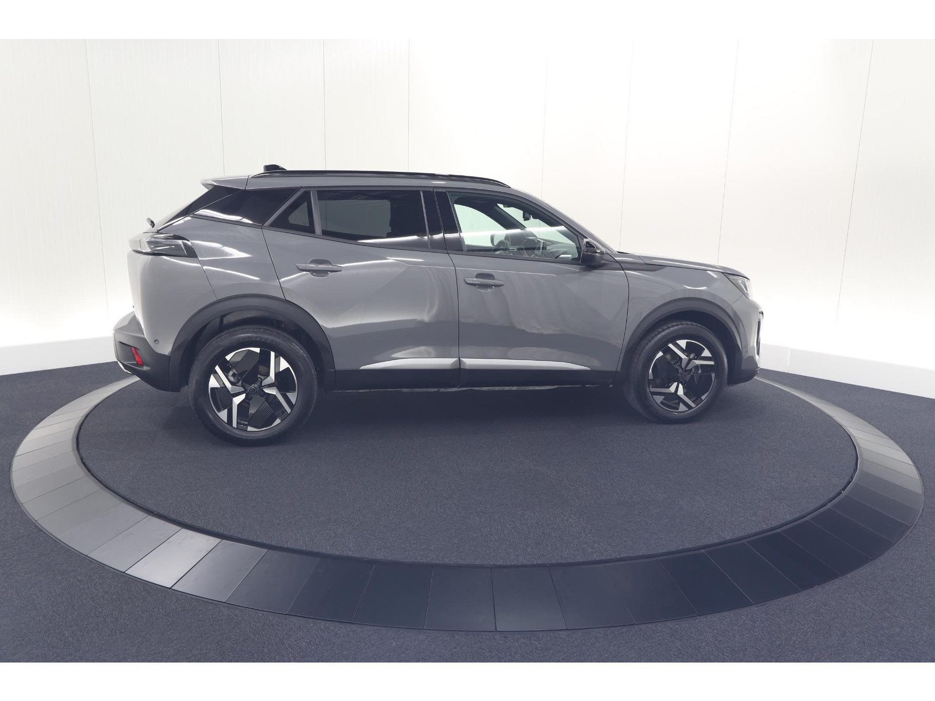 Peugeot 2008 Hybrid 145 e-DCS6 Allure | 360 Camera | Adaptieve Cruise Control | Dodehoekdetectie | Navigatie