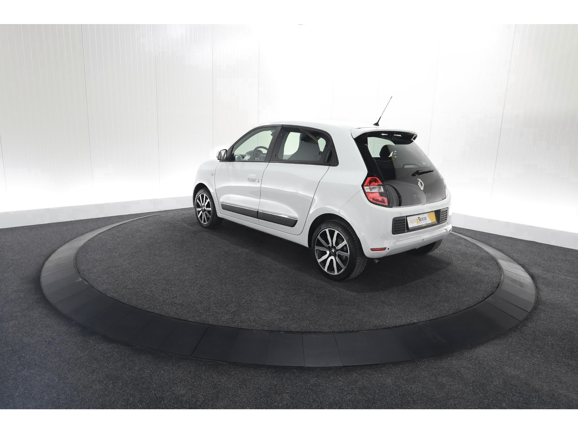 Renault Twingo 1.0 SCe Intens | Camera | Navigatie | Climate Control | Parkeersensoren