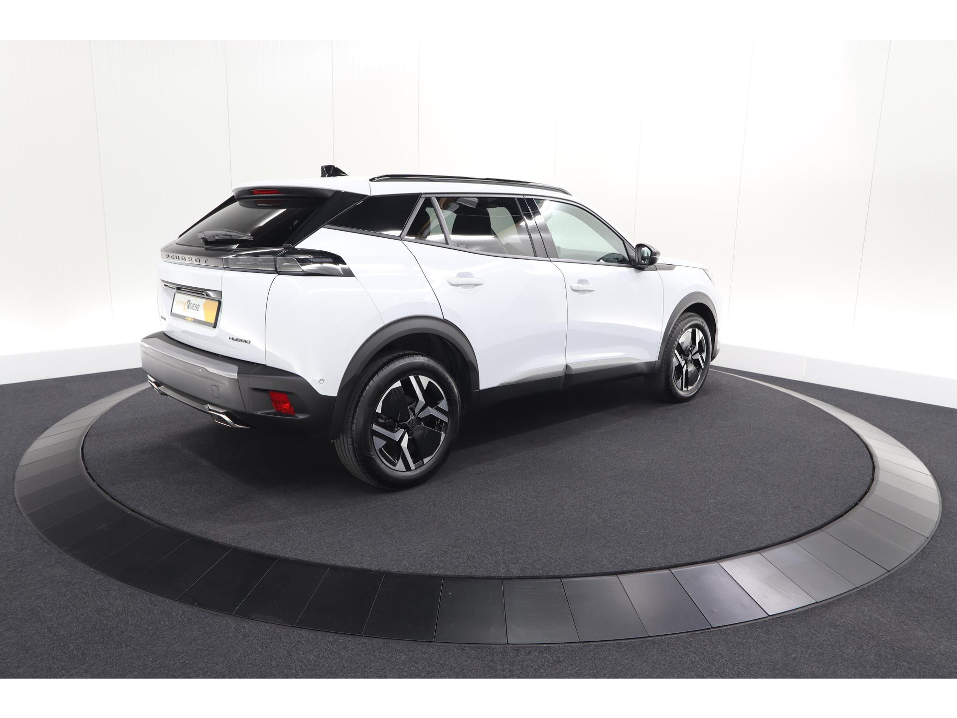 Peugeot 2008 Hybrid 145 e-DCS6 Allure | 360 Camera | Adaptieve Cruise Control | Dodehoekdetectie