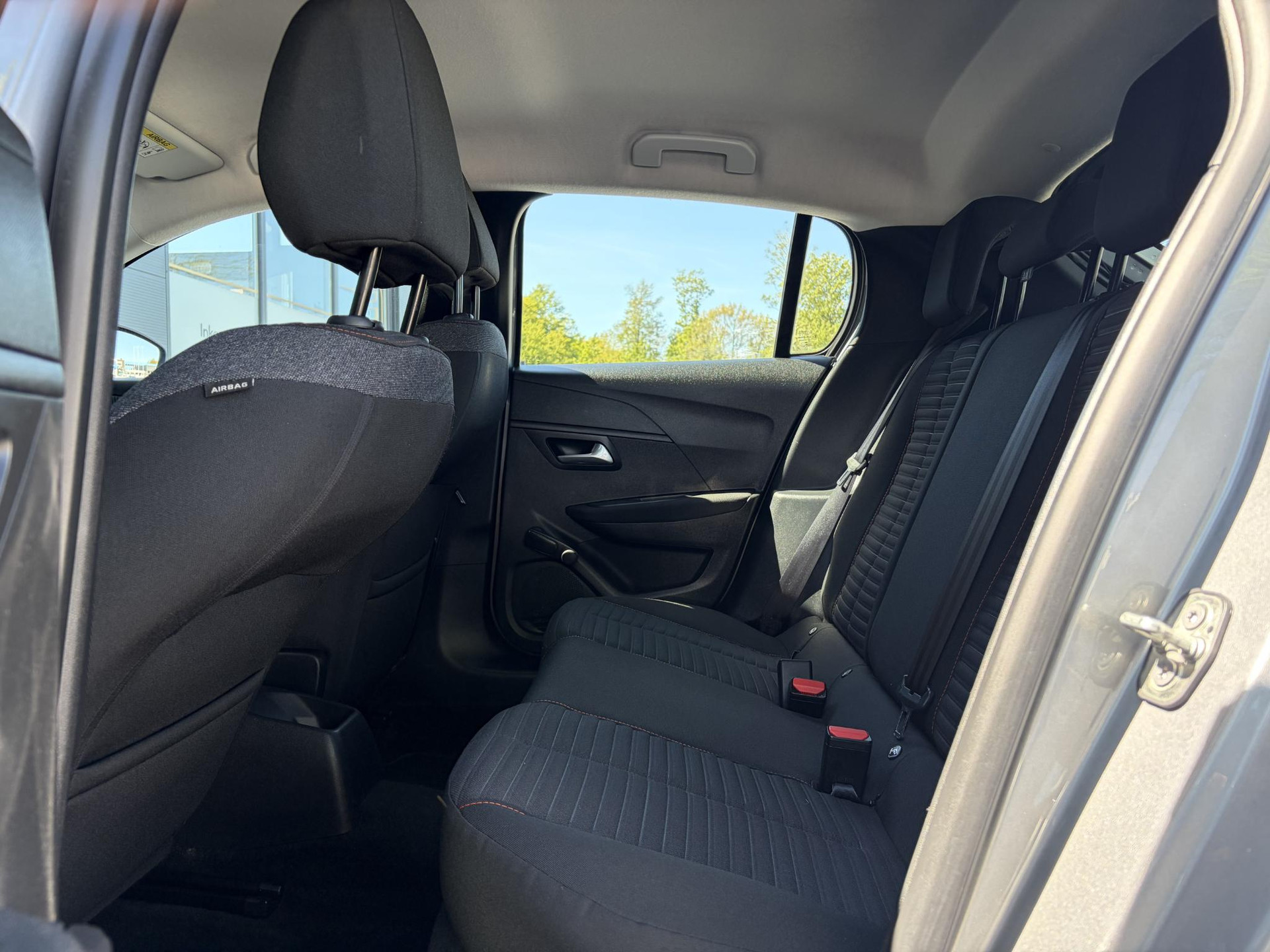 Peugeot 208 1.2 PureTech Blue Lease Active 2e Eigenaar,Navi,D-riem vv 07-2025,Pdc,Clima,Cruise,Rijstrooksensor,N.A.P,Bj 12-2019,Apk tot 08-2027