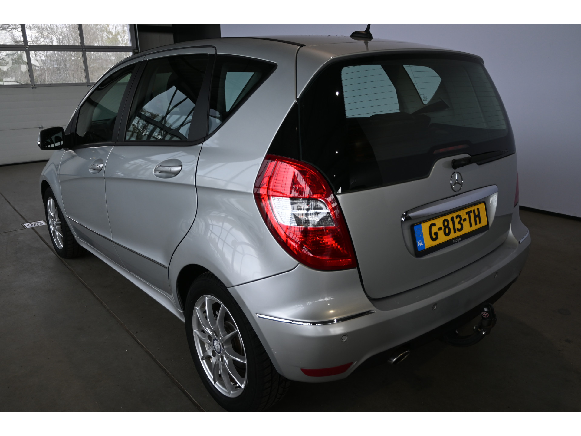 Mercedes-Benz A-klasse 180 Business Class Automaat Airco Trekhaak Rijklaarprijs Inruil Mogelijk!