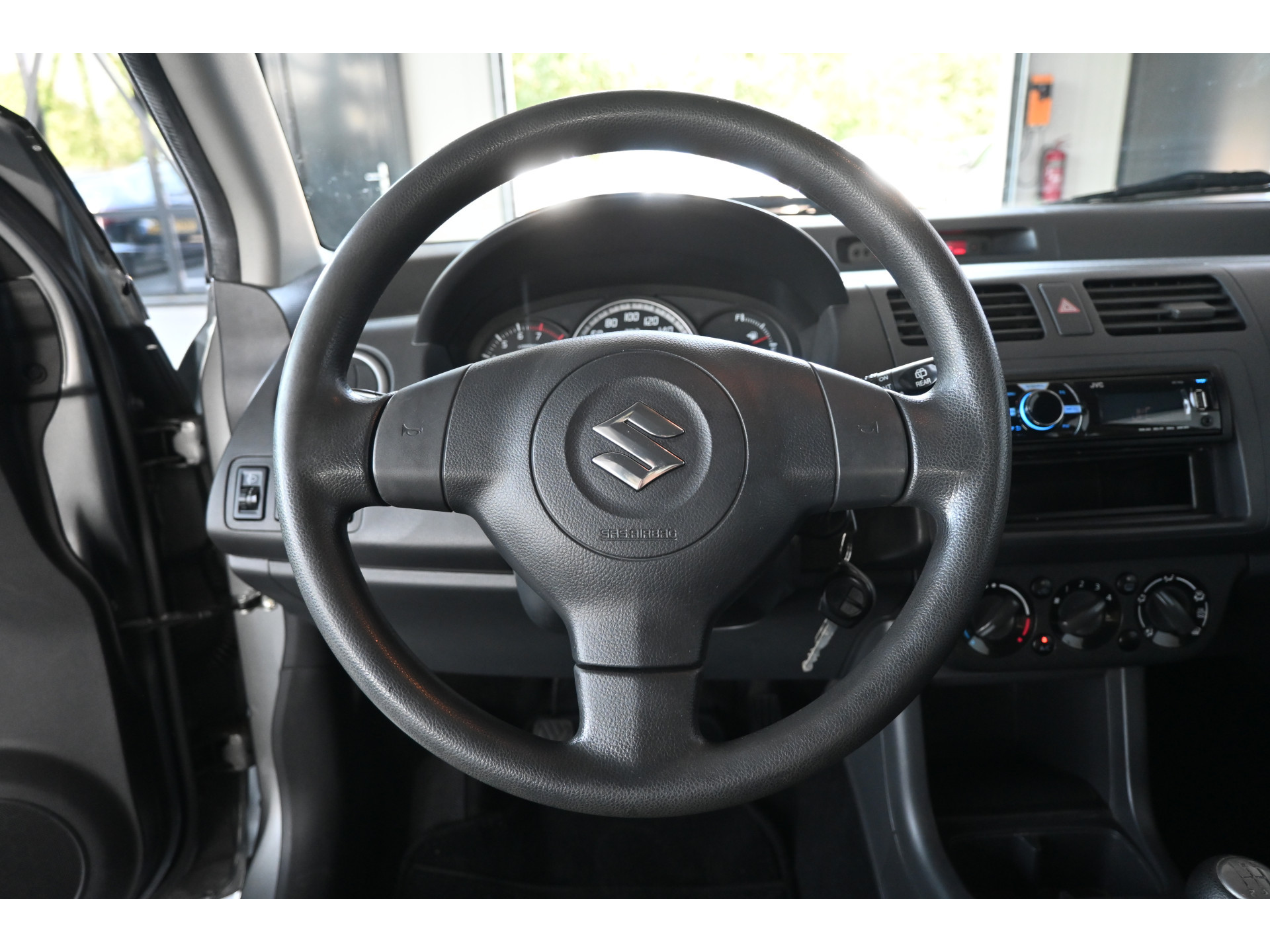 Suzuki Swift 1.3 Cool NAP!!  Airco Trekhaak Elektrisch Pakket! Direct Leverbaar! Inruil Mogelijk!