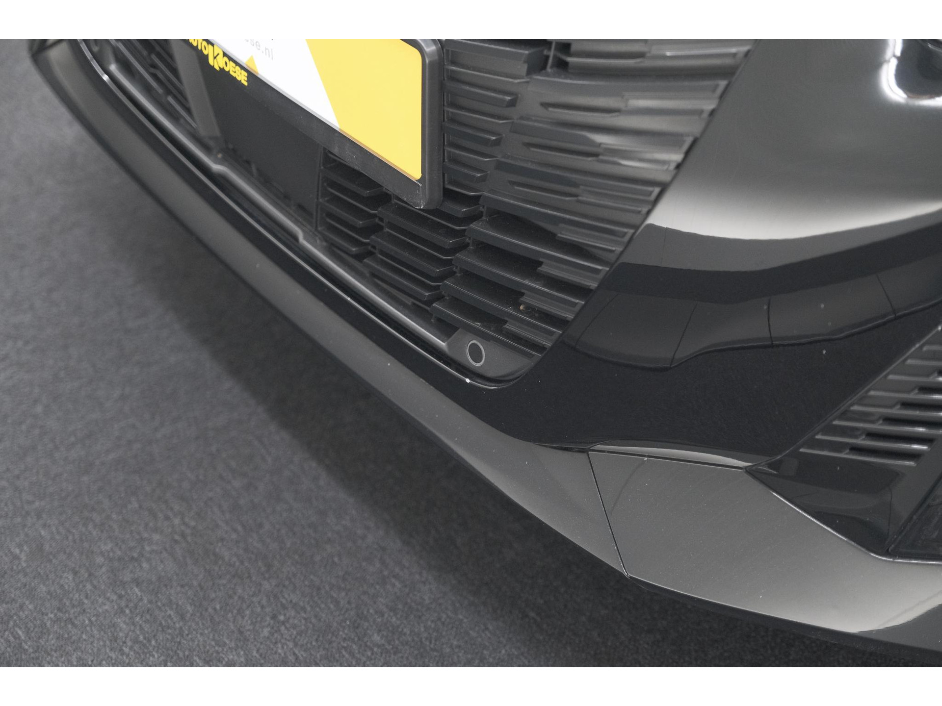 Peugeot 208 1.2 Hybrid 145 e-DCS6 GT | Alcantara Pakket | Camera | Apple Carplay | Stoelverwarming