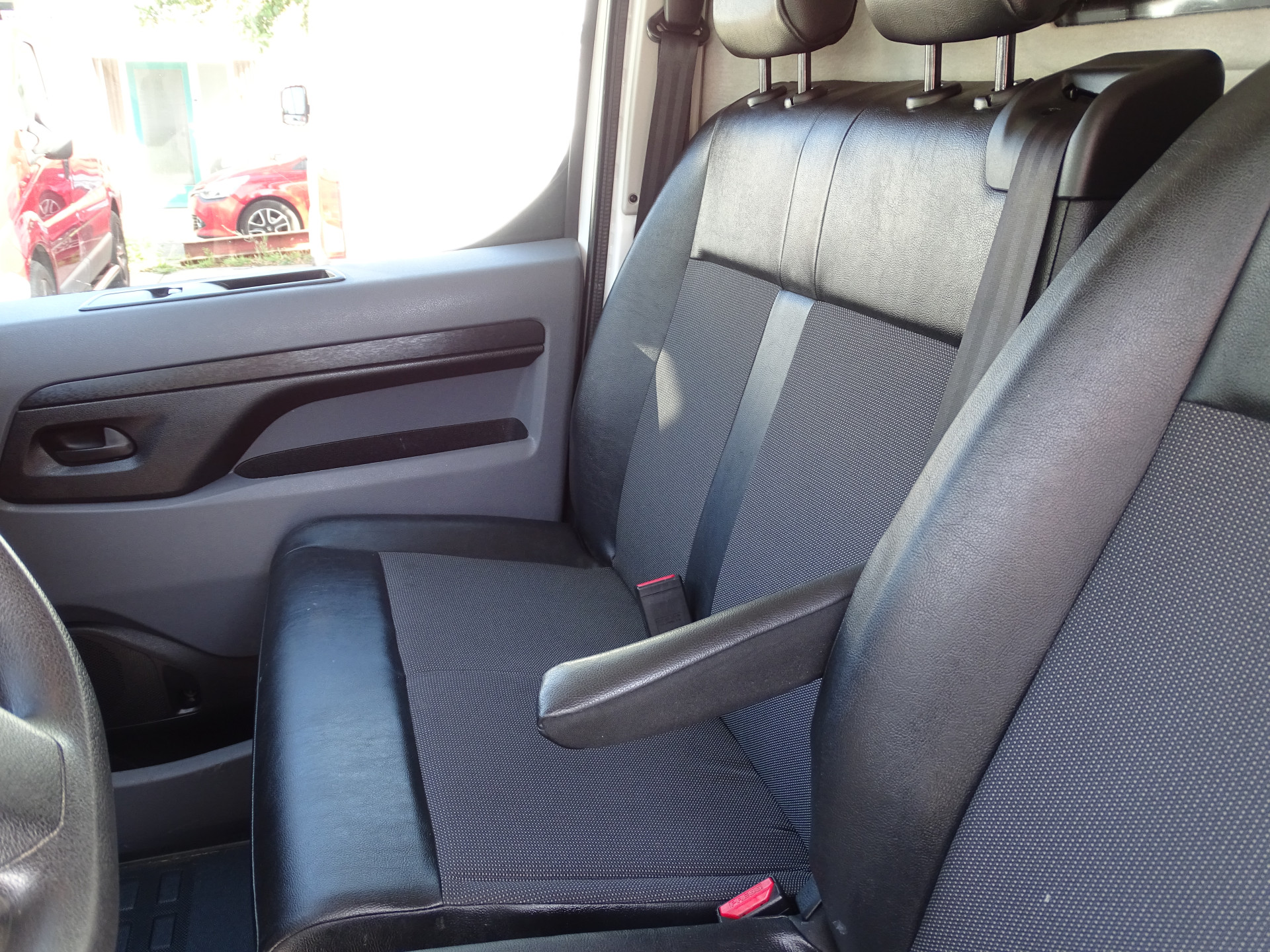 Opel Vivaro 2.0 CDTI L1H1 Imperiaal + Trekhaak