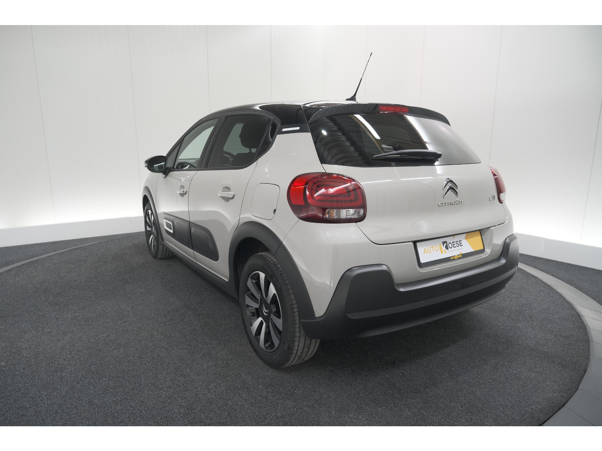 Citroen C3 PureTech 82 S&S Feel Edition | Apple Carplay | Parkeersensoren | Stoelverwarming | Climate Control